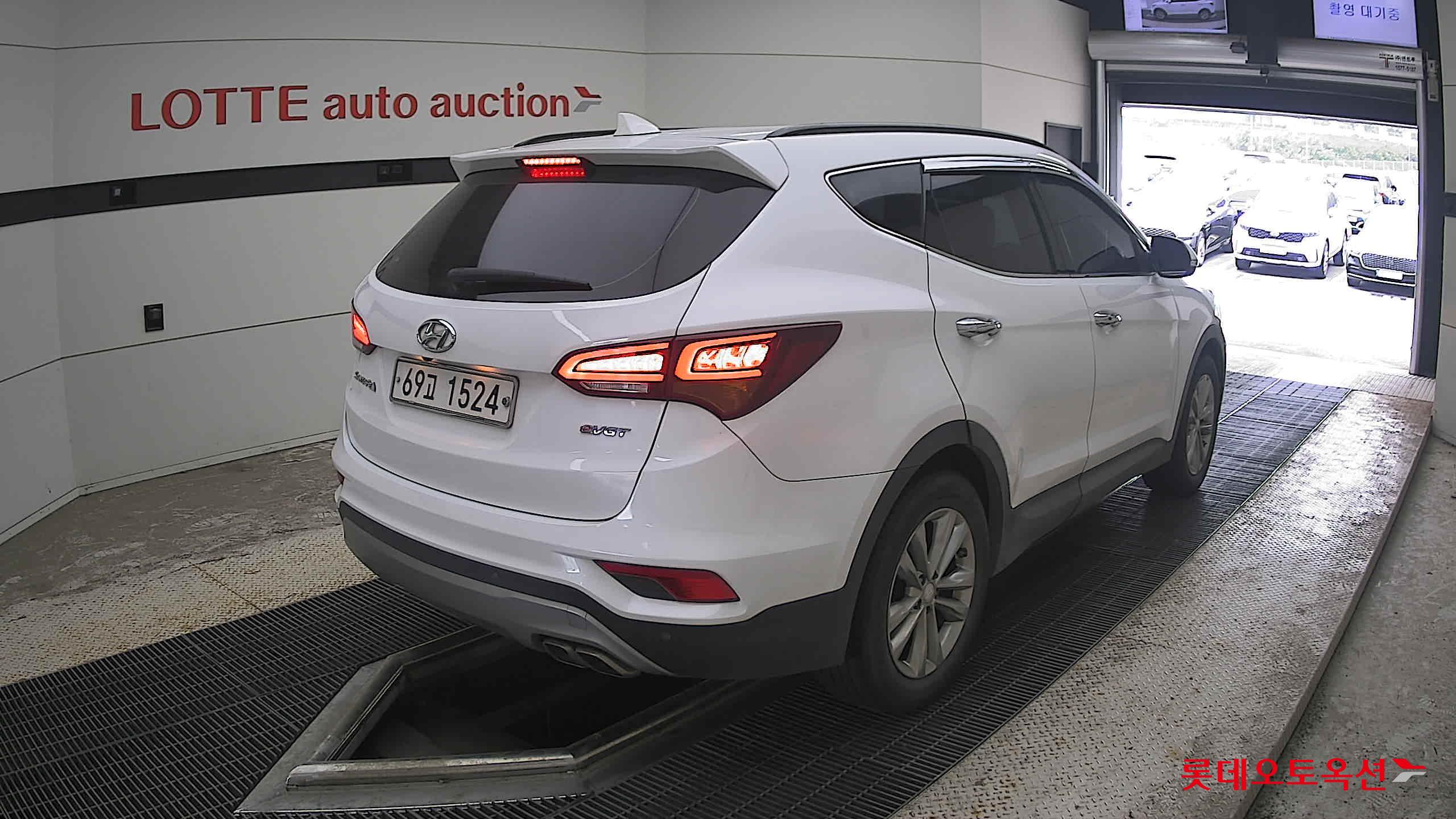 2016 - hyundai santafe