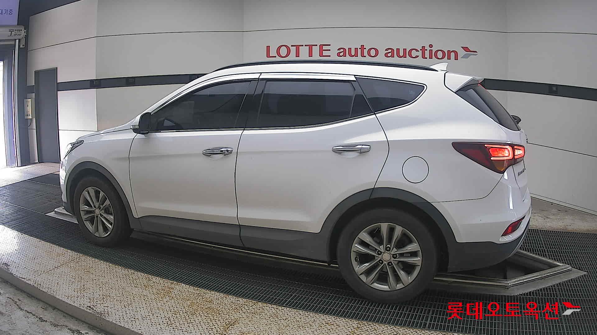 2016 - hyundai santafe