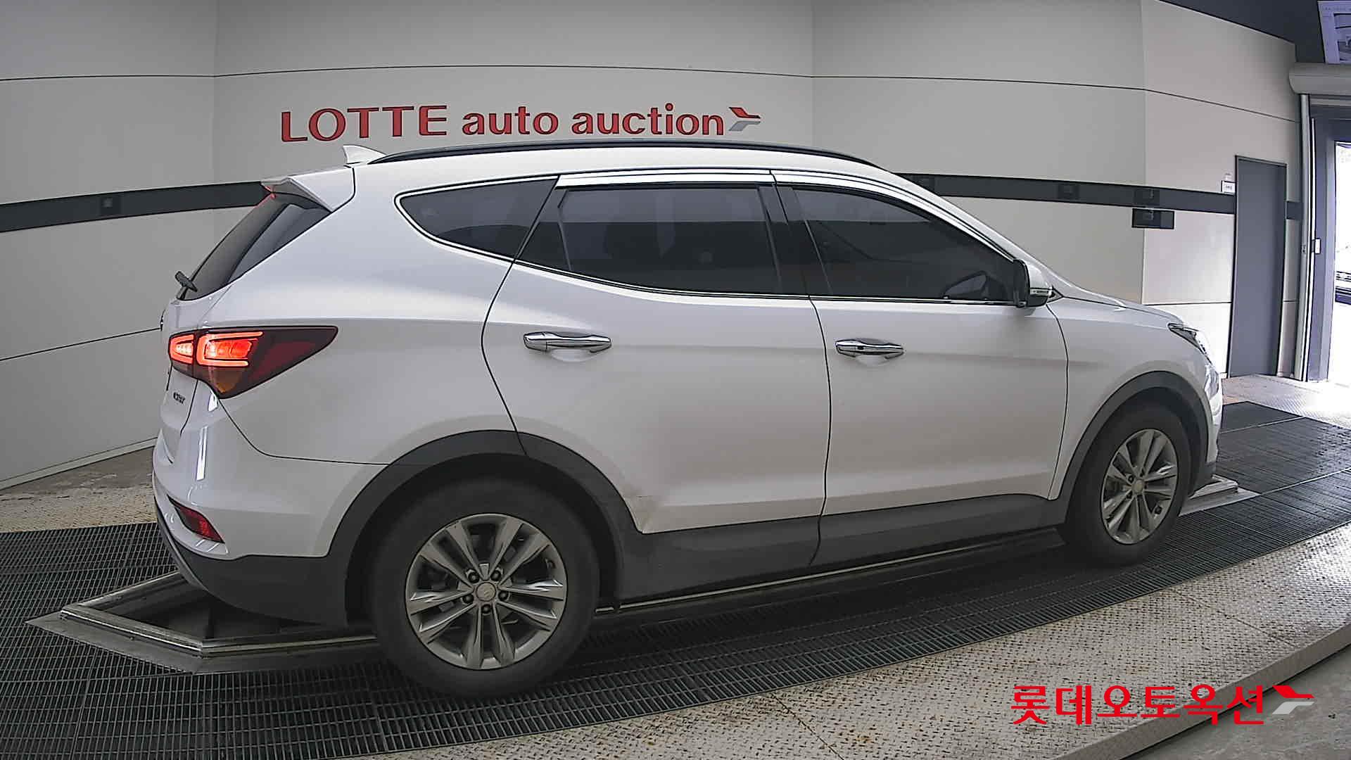 2016 - hyundai santafe