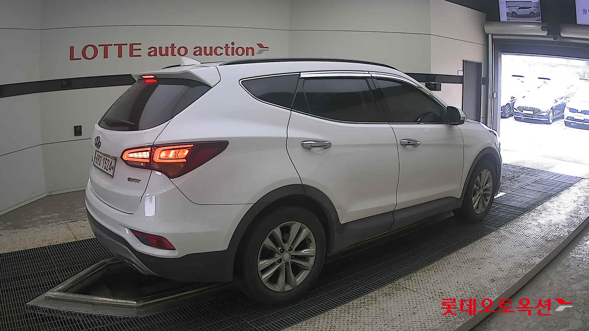 2016 - hyundai santafe