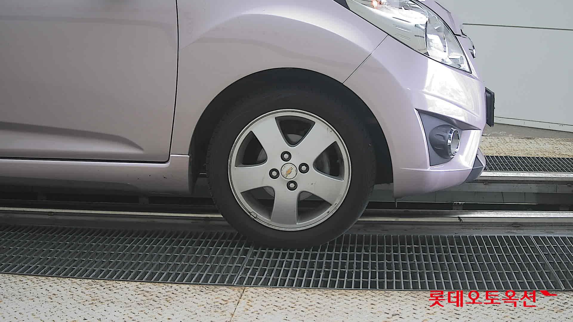 2012 - chevrolet spark