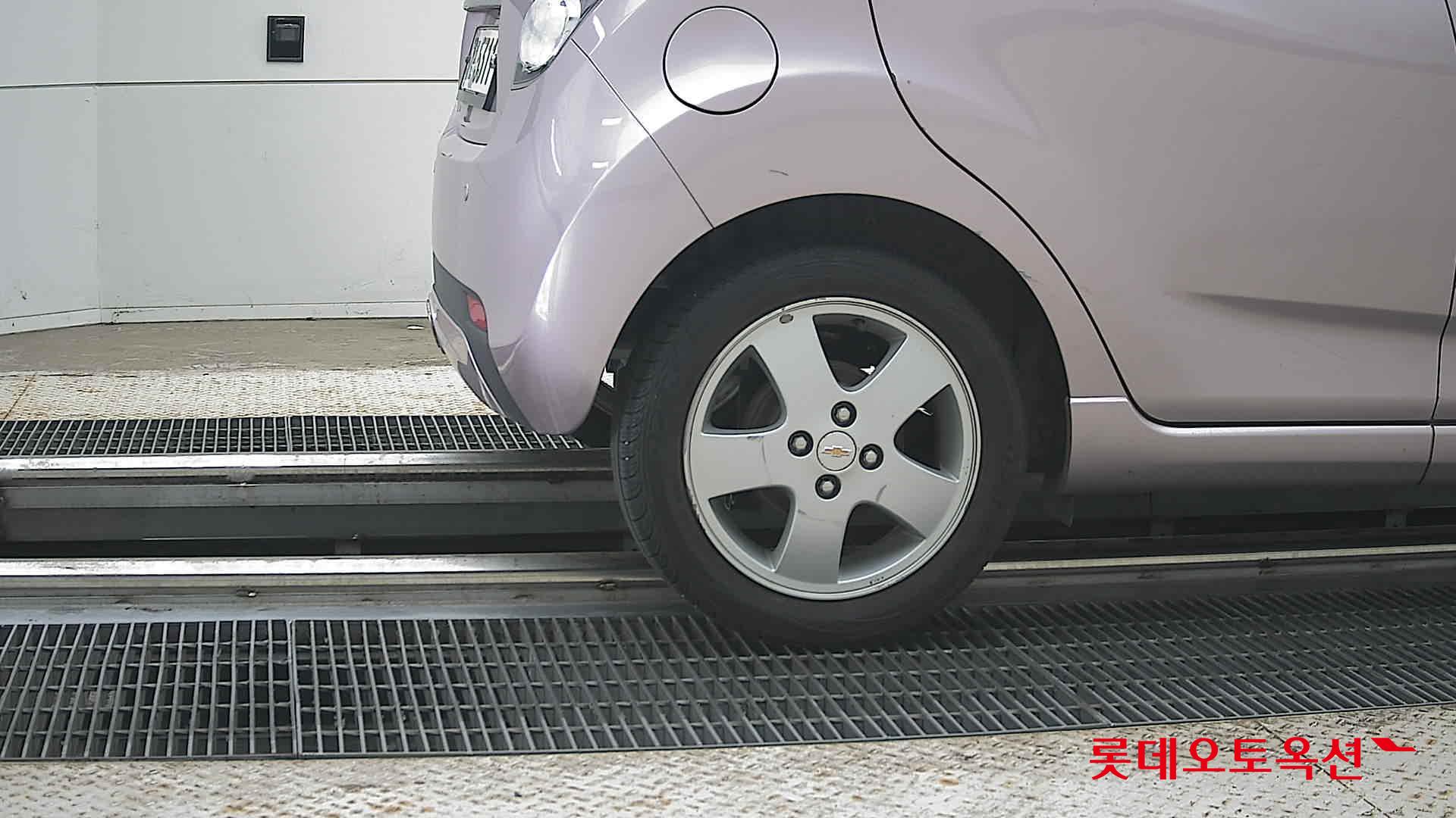 2012 - chevrolet spark