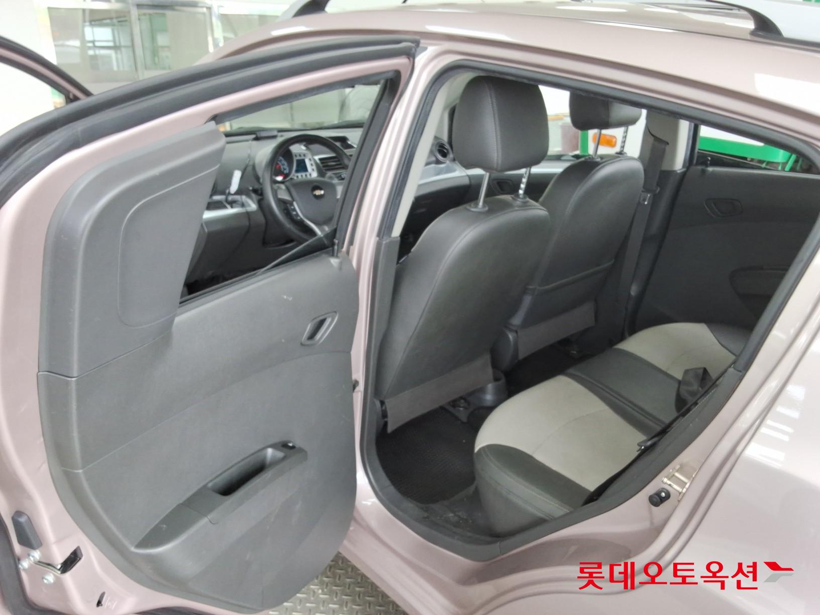 2012 - chevrolet spark