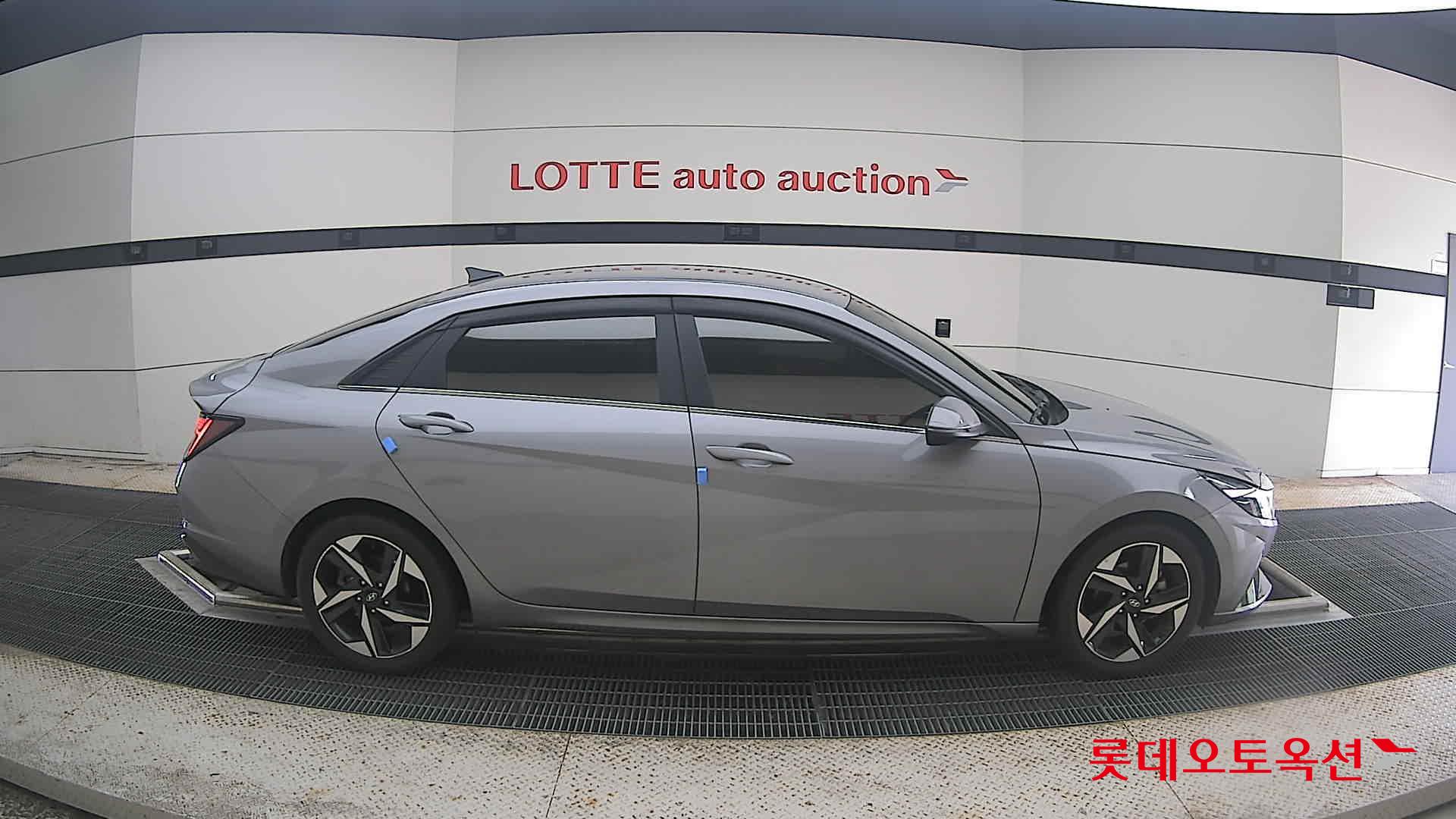 2021 - hyundai avante