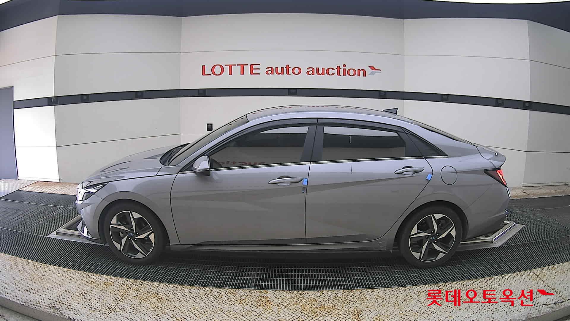 2021 - hyundai avante