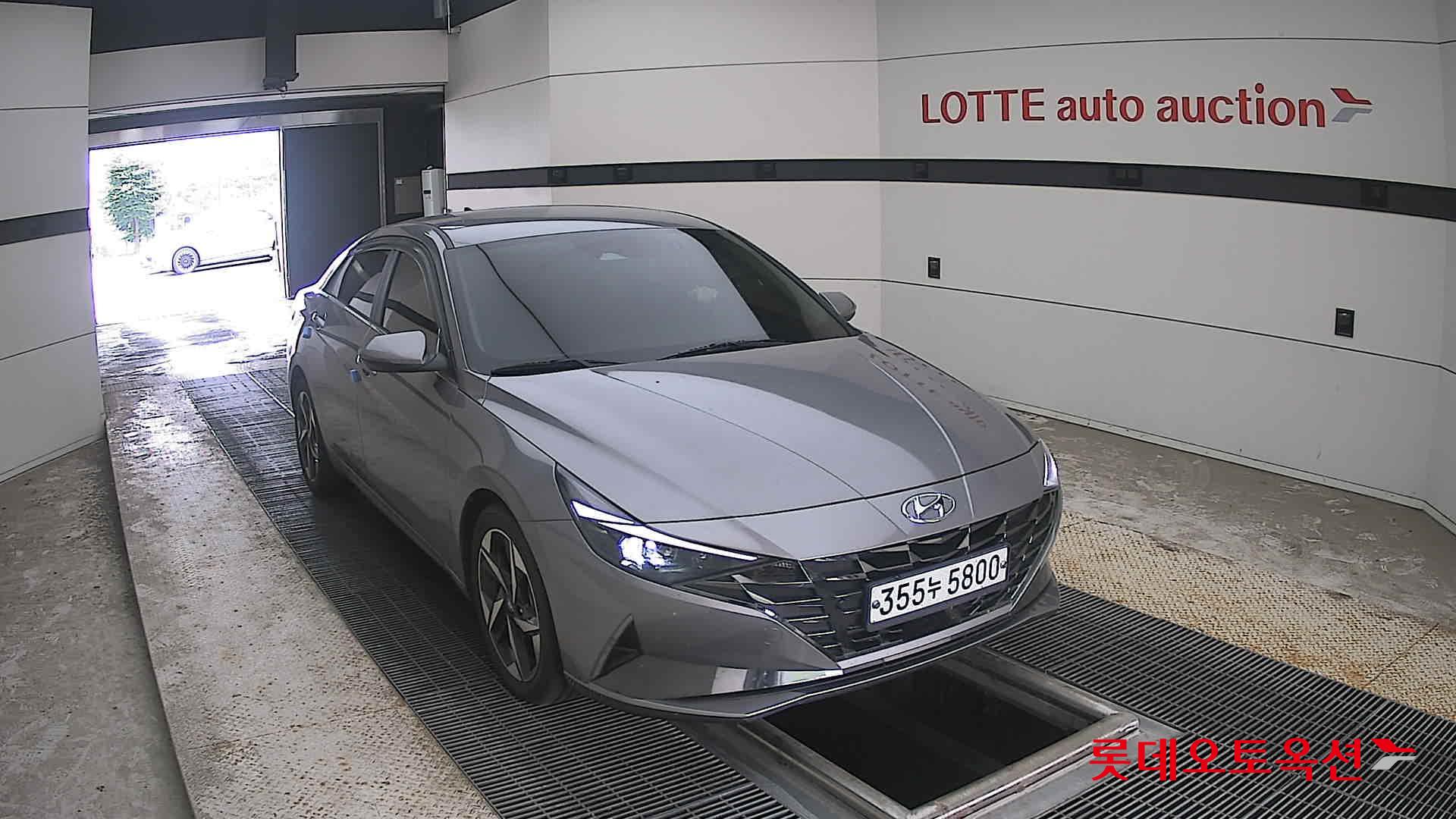 2021 - hyundai avante