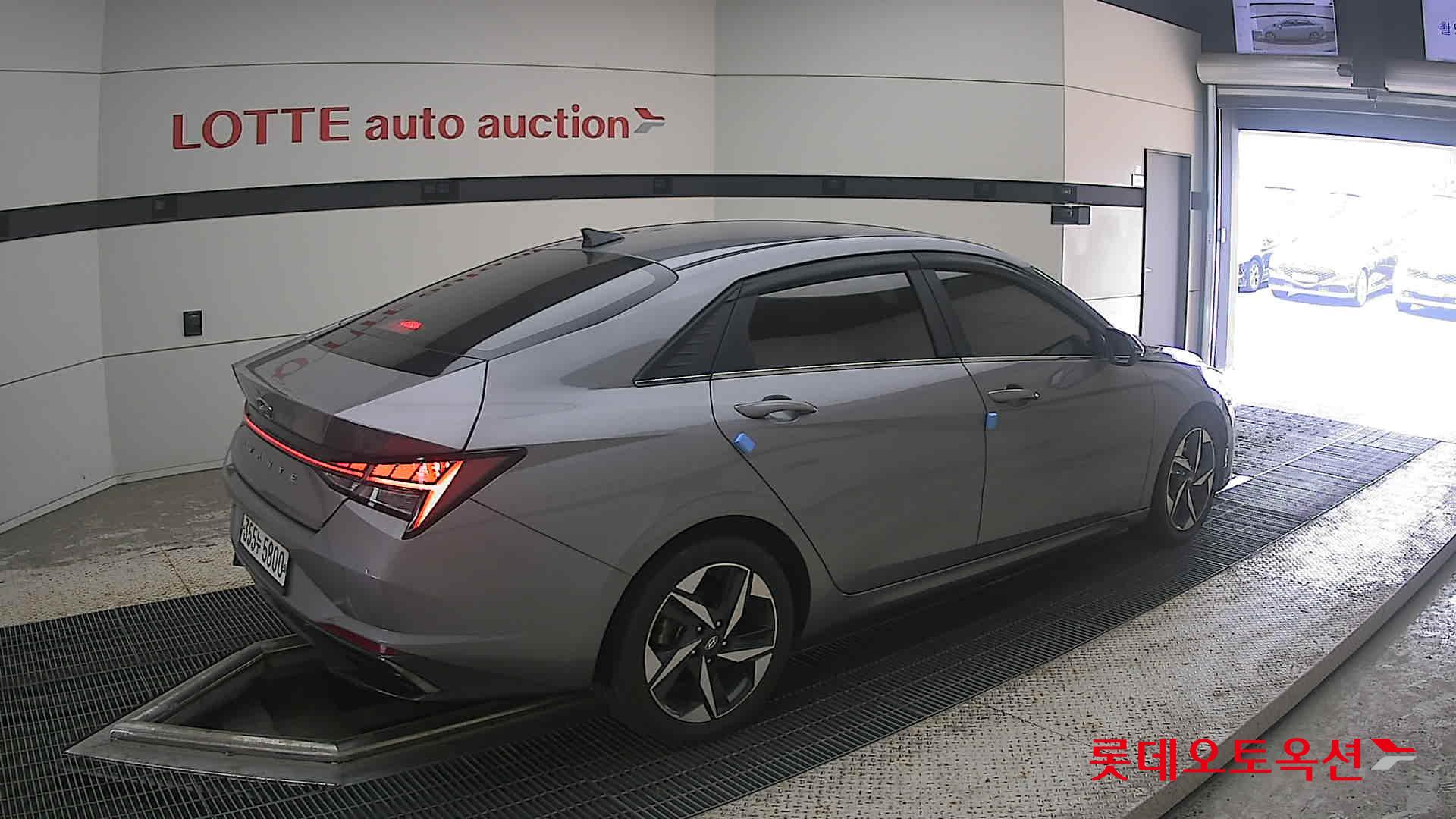 2021 - hyundai avante
