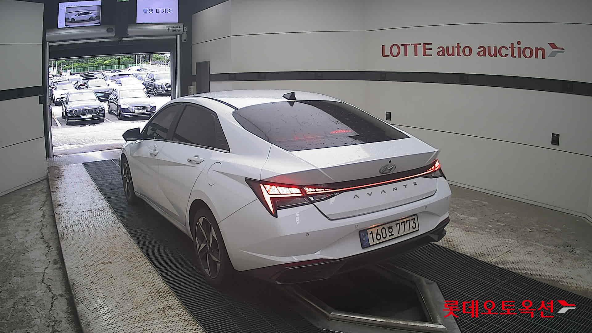 2021 - hyundai avante