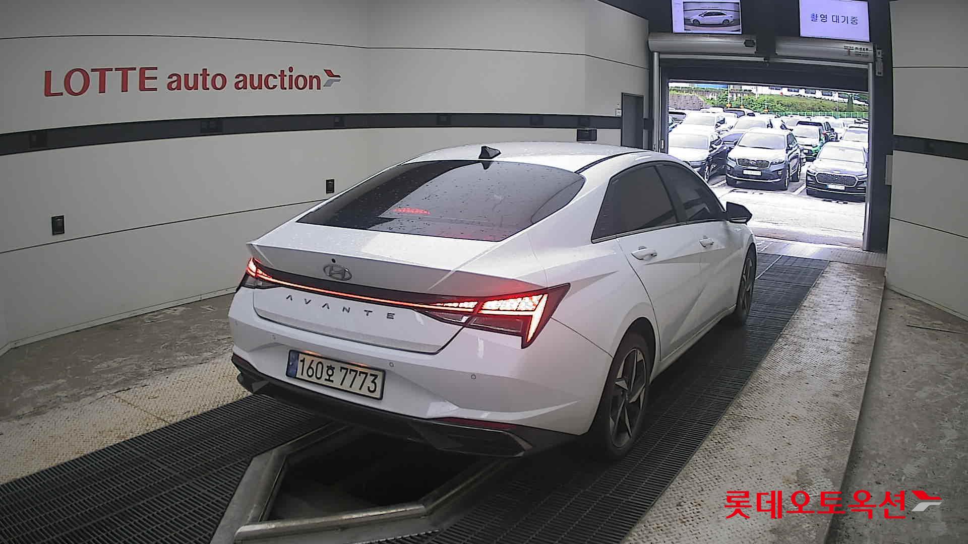 2021 - hyundai avante