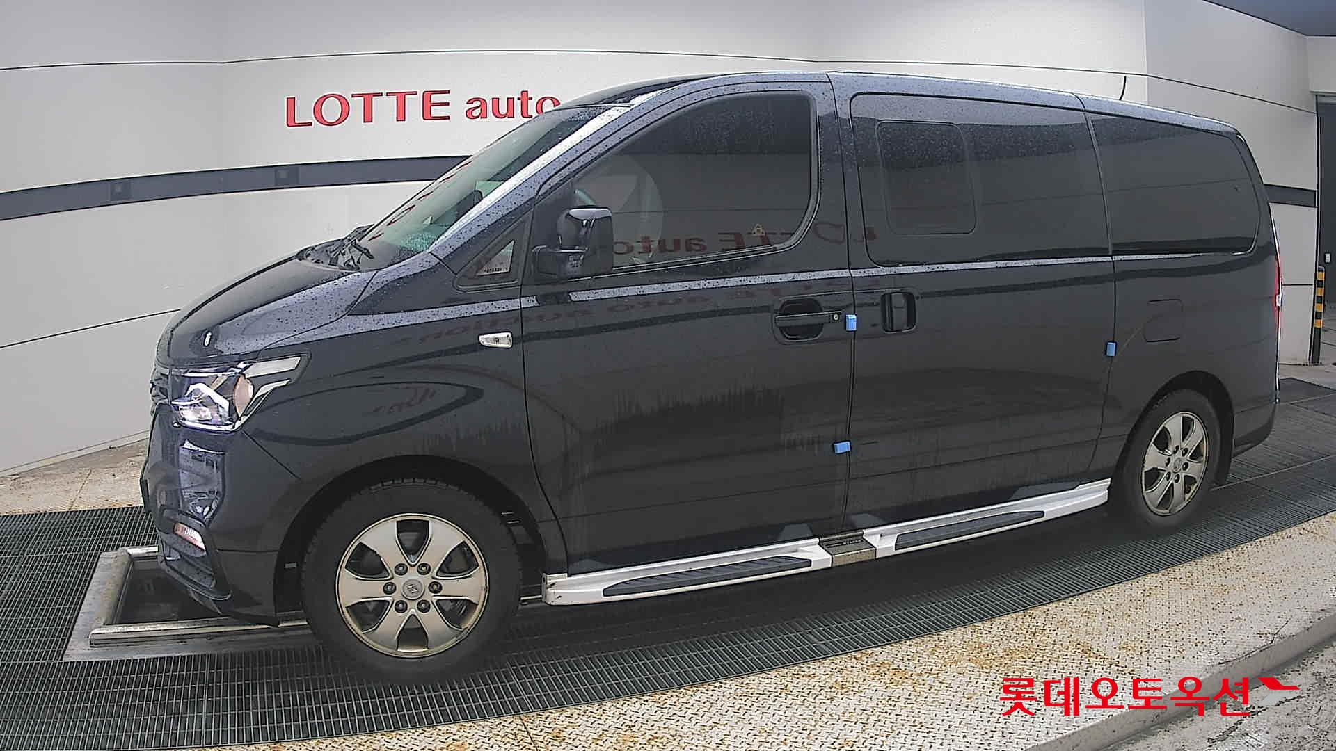 2019 - hyundai grand starex