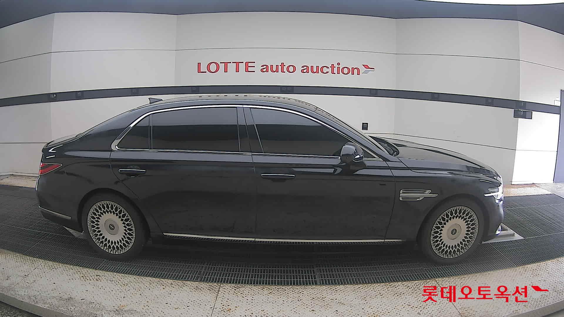 2020 - genesis g90