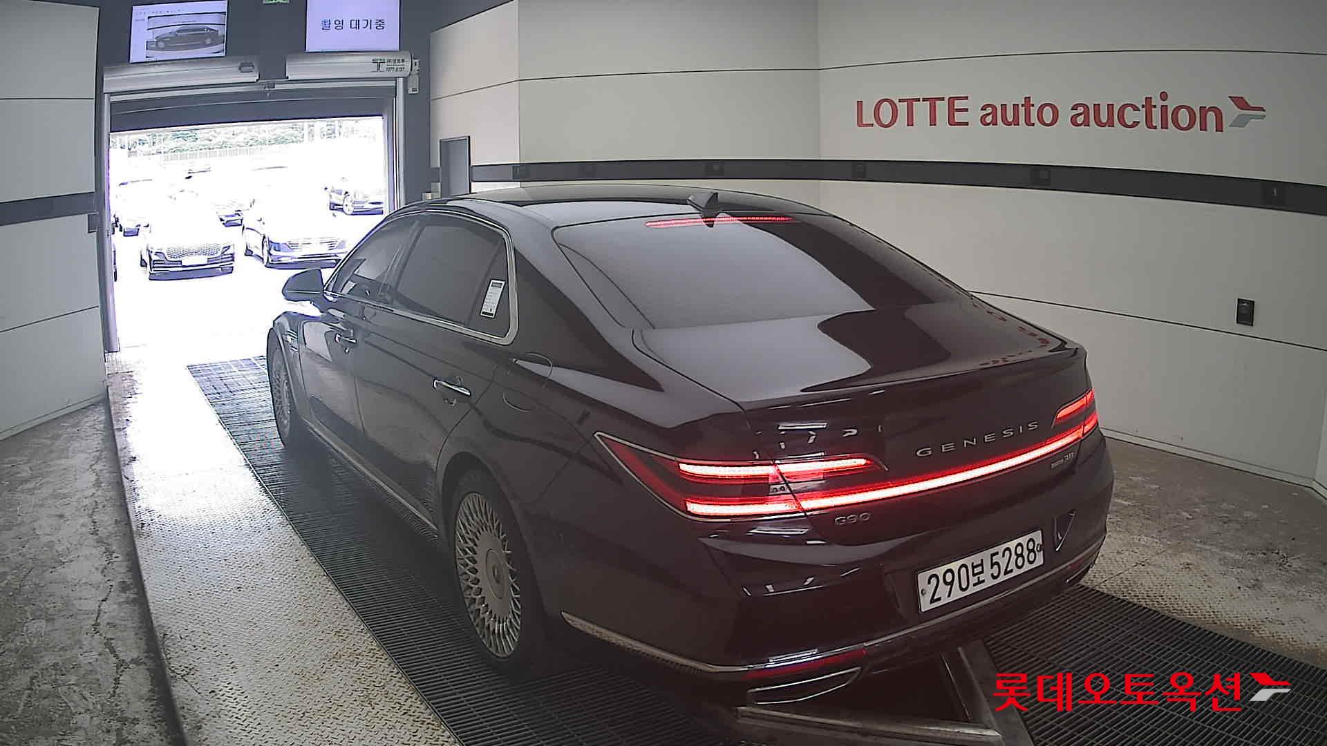 2020 - genesis g90