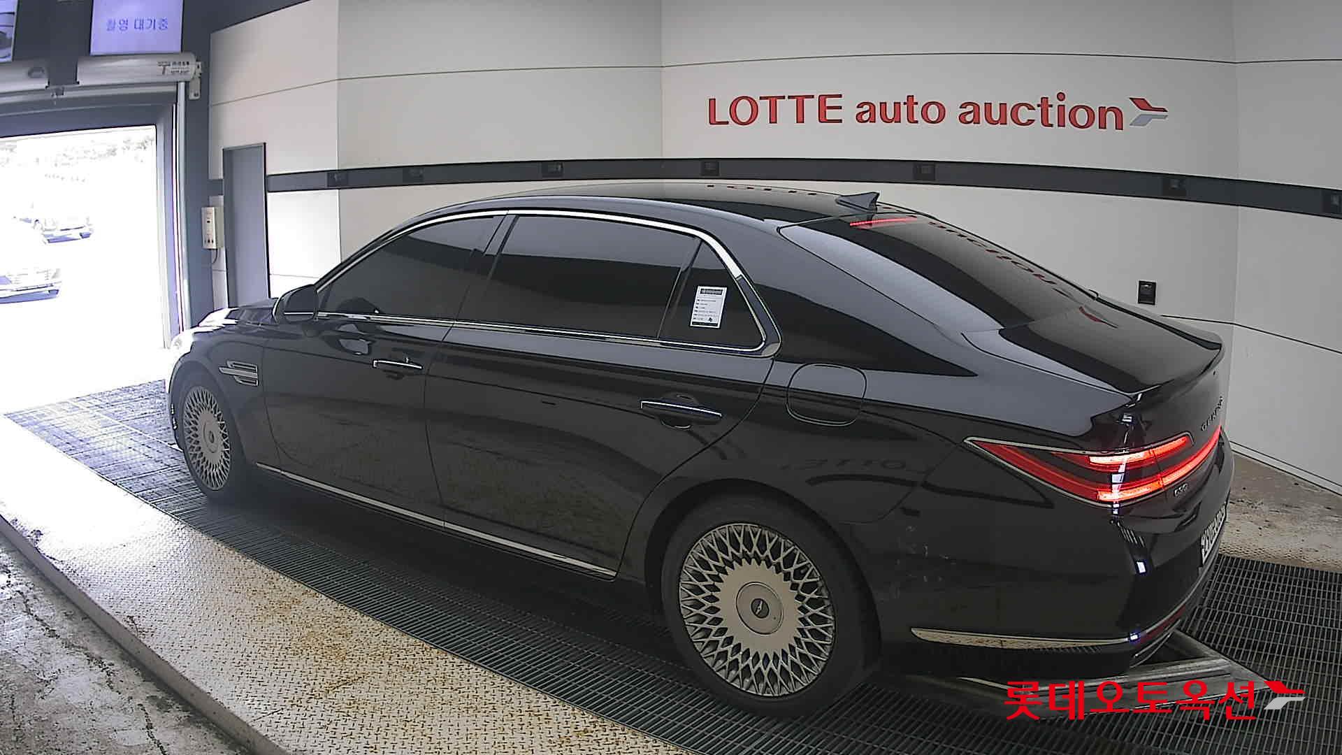 2020 - genesis g90
