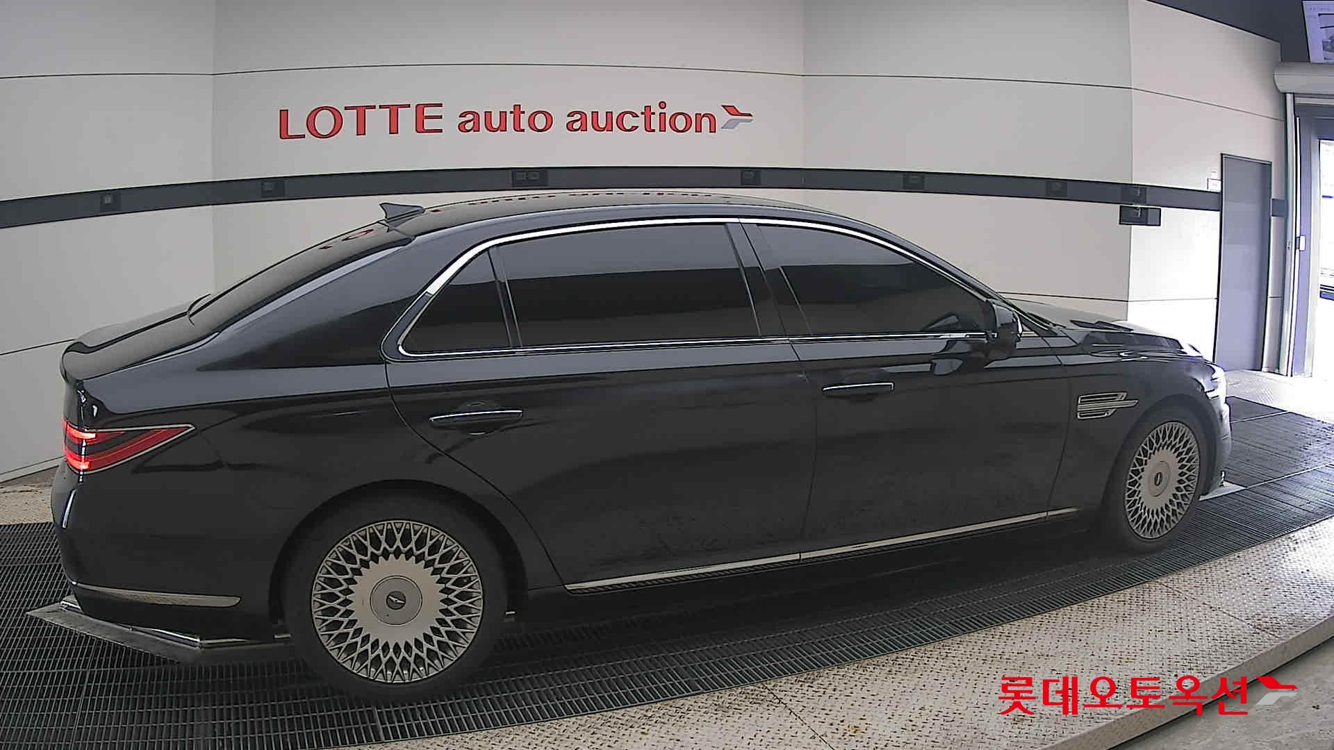 2020 - genesis g90