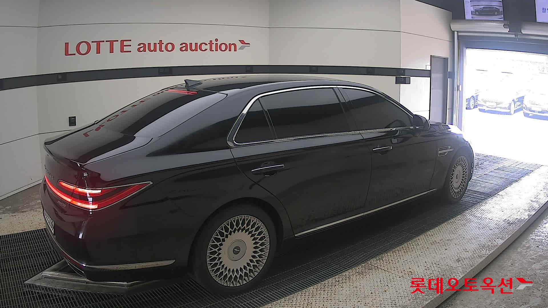2020 - genesis g90