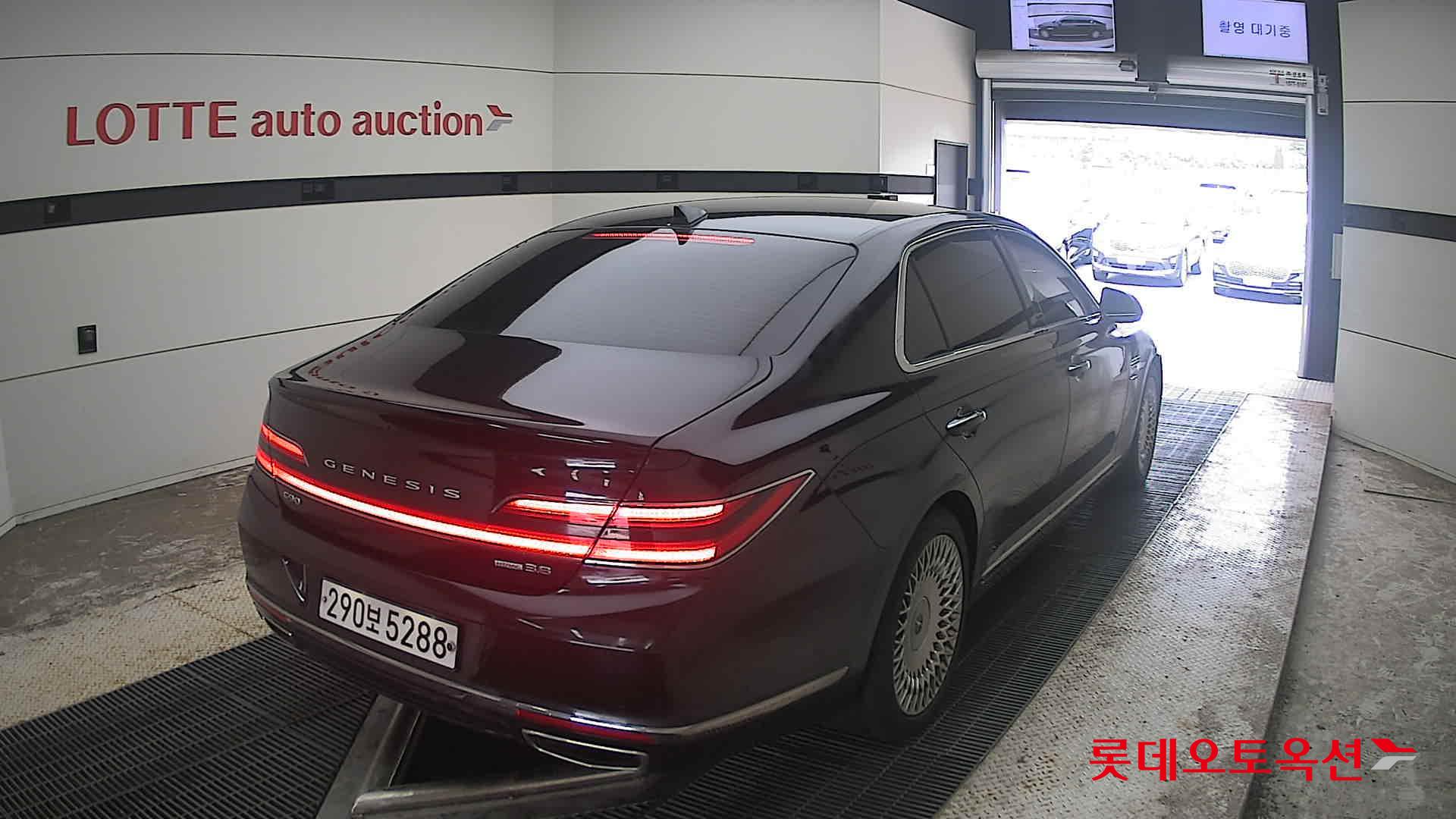 2020 - genesis g90