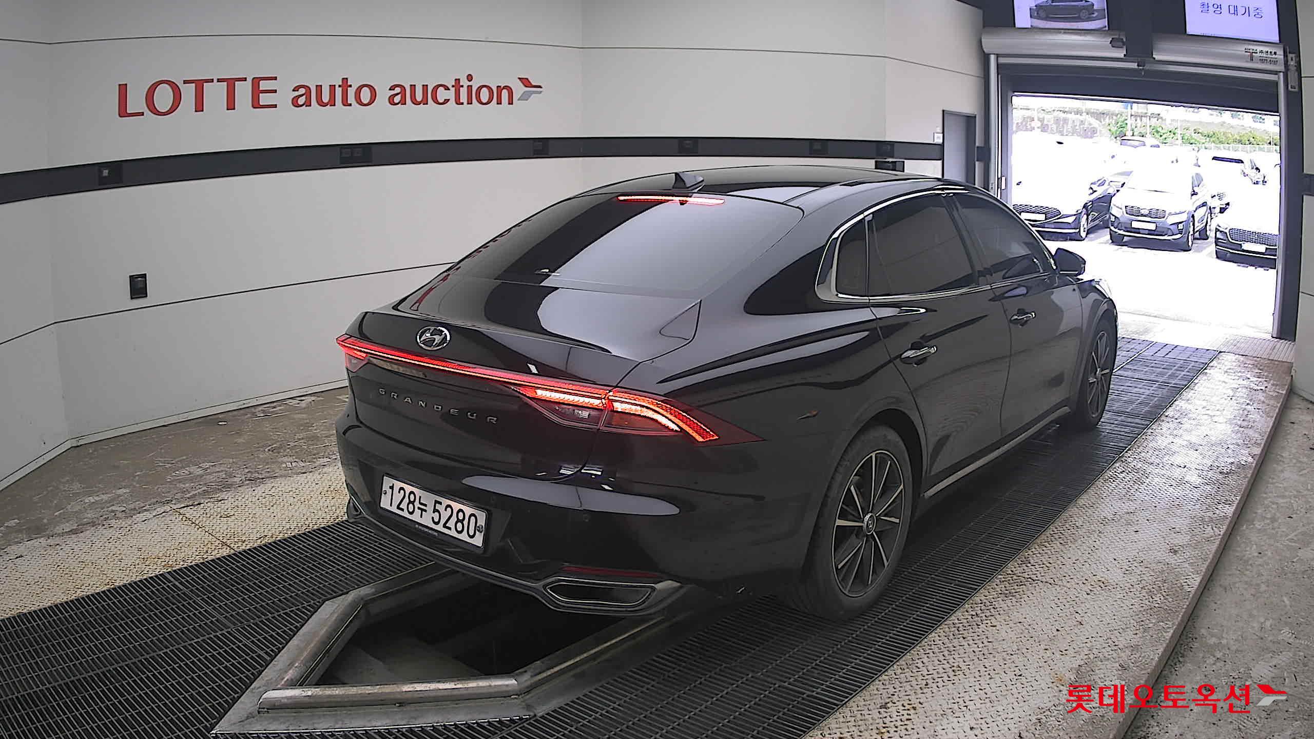 2020 - hyundai grandeur