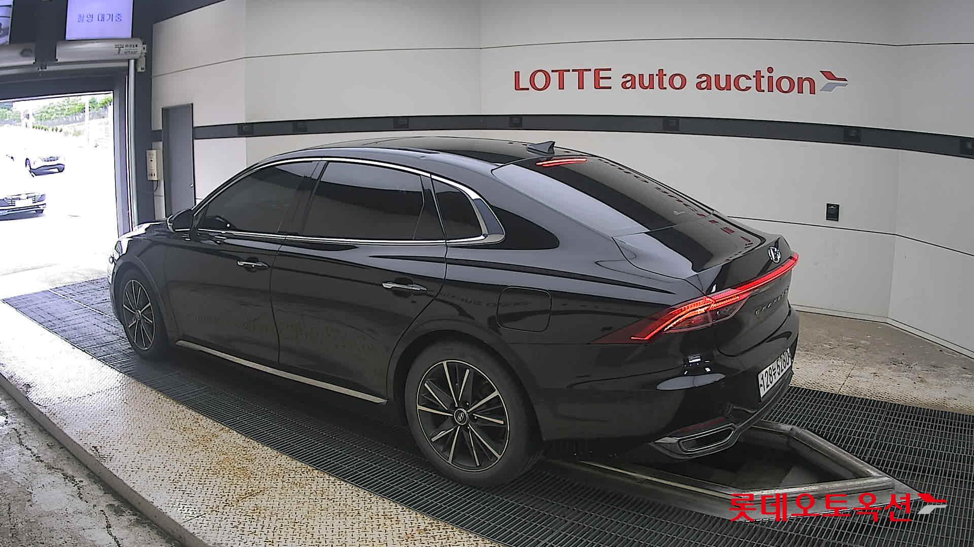 2020 - hyundai grandeur