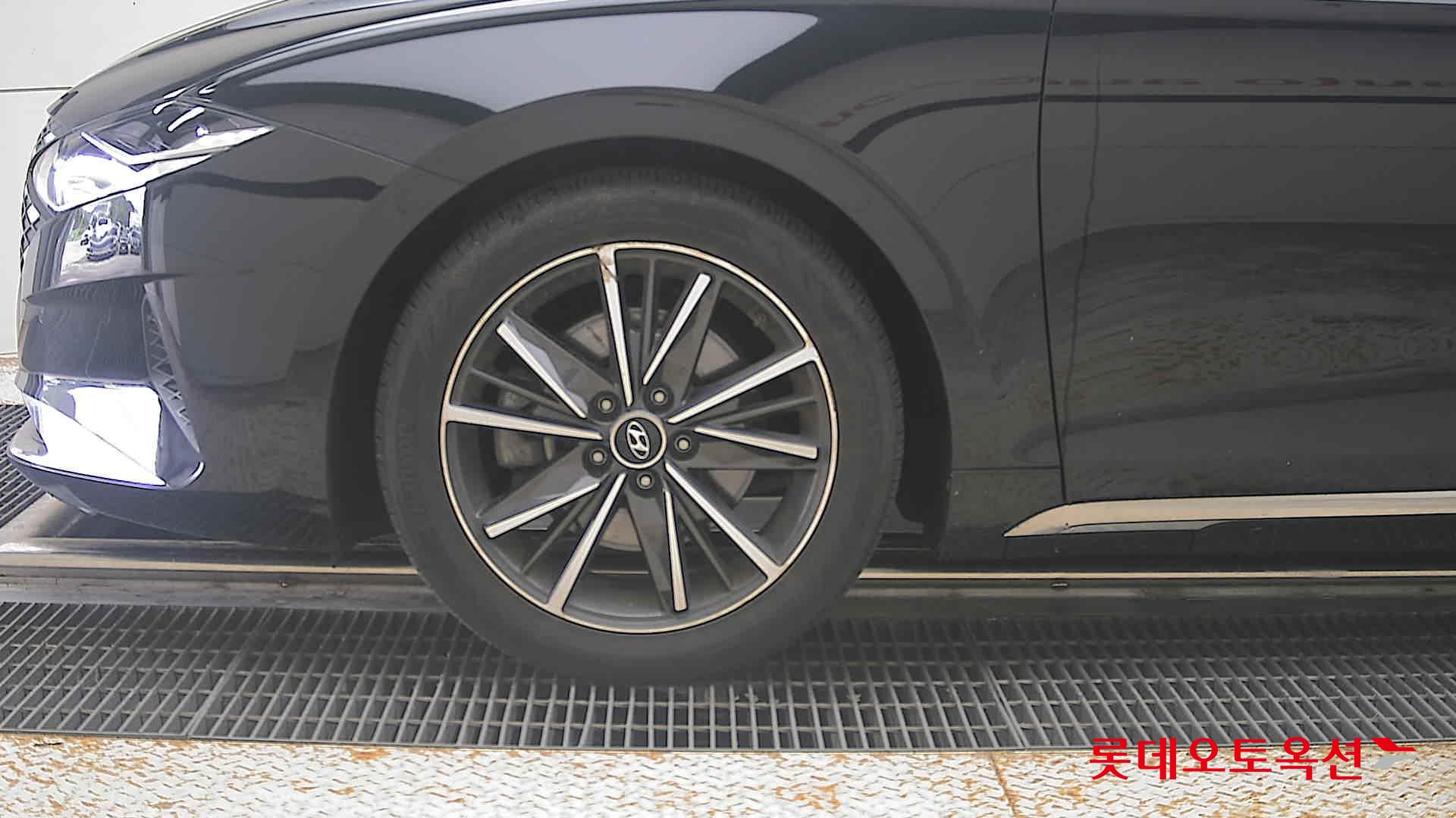 2020 - hyundai grandeur