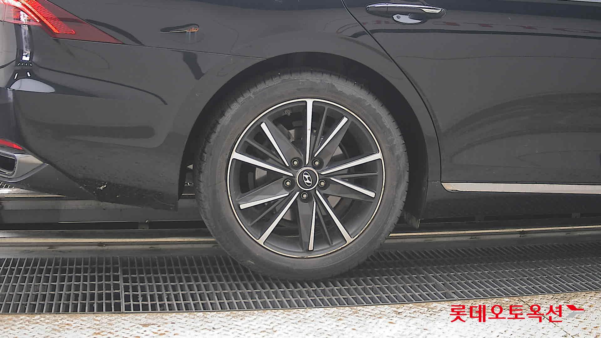 2020 - hyundai grandeur