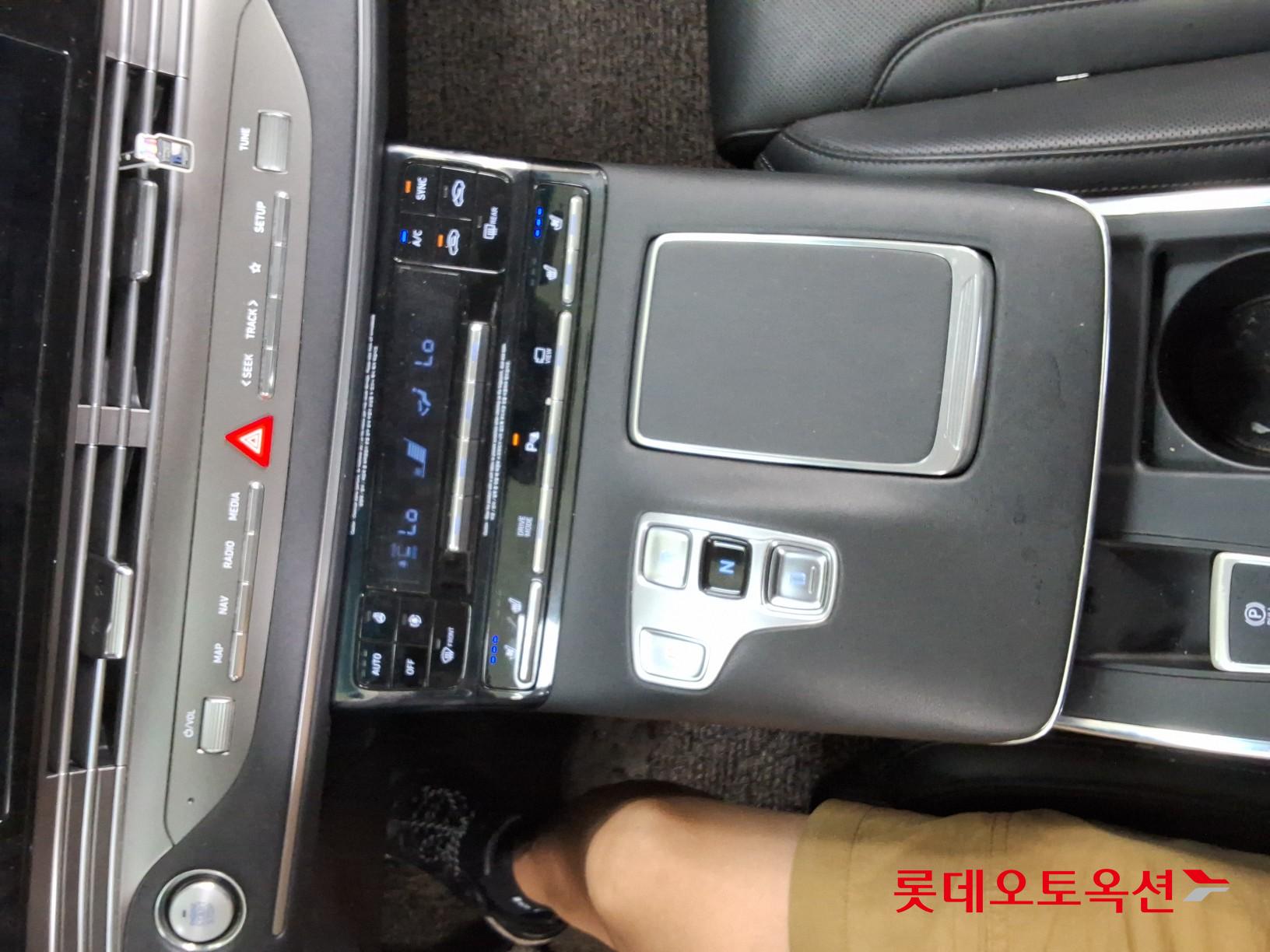 2020 - hyundai grandeur