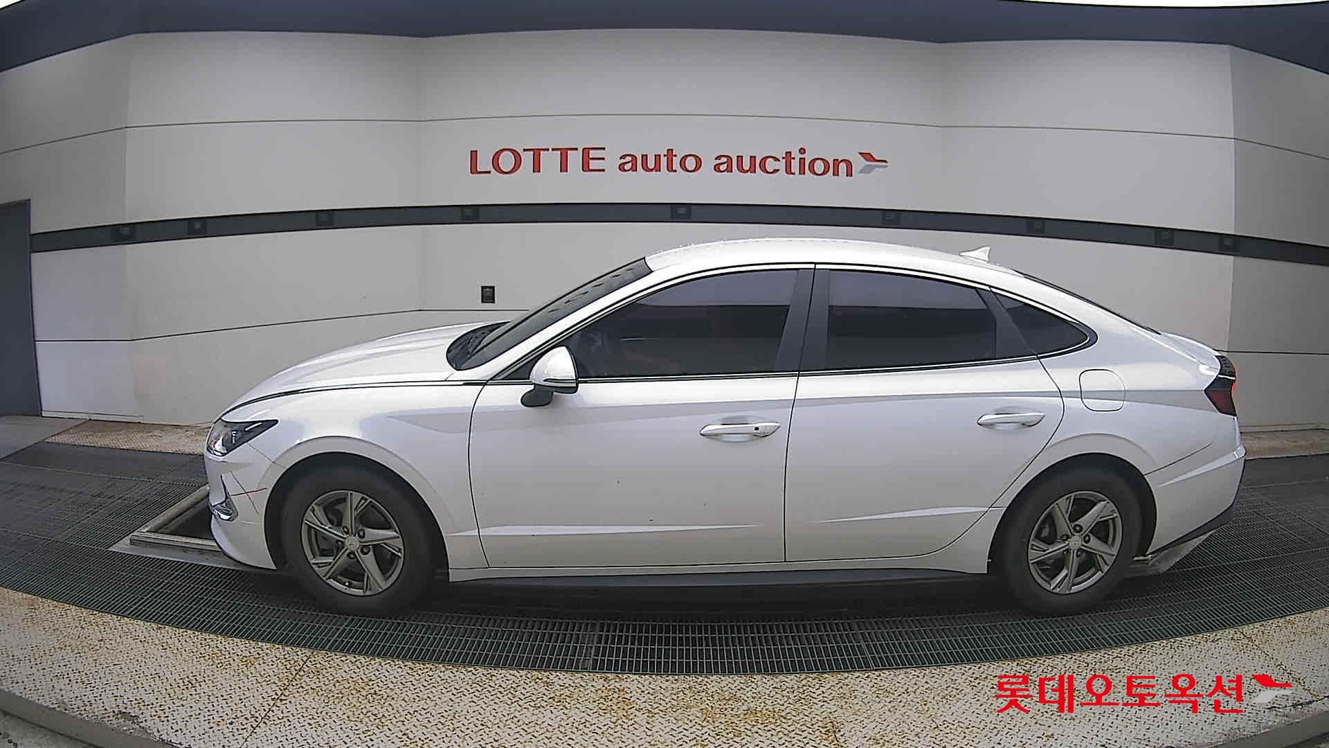 2020 - hyundai sonata