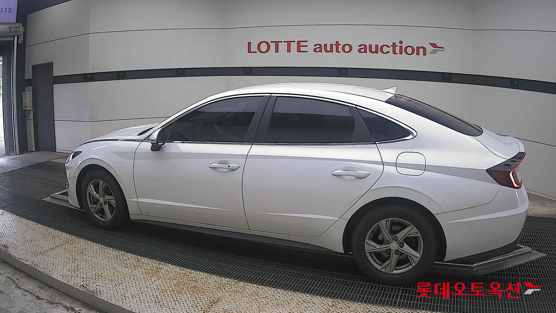 2020 - hyundai sonata
