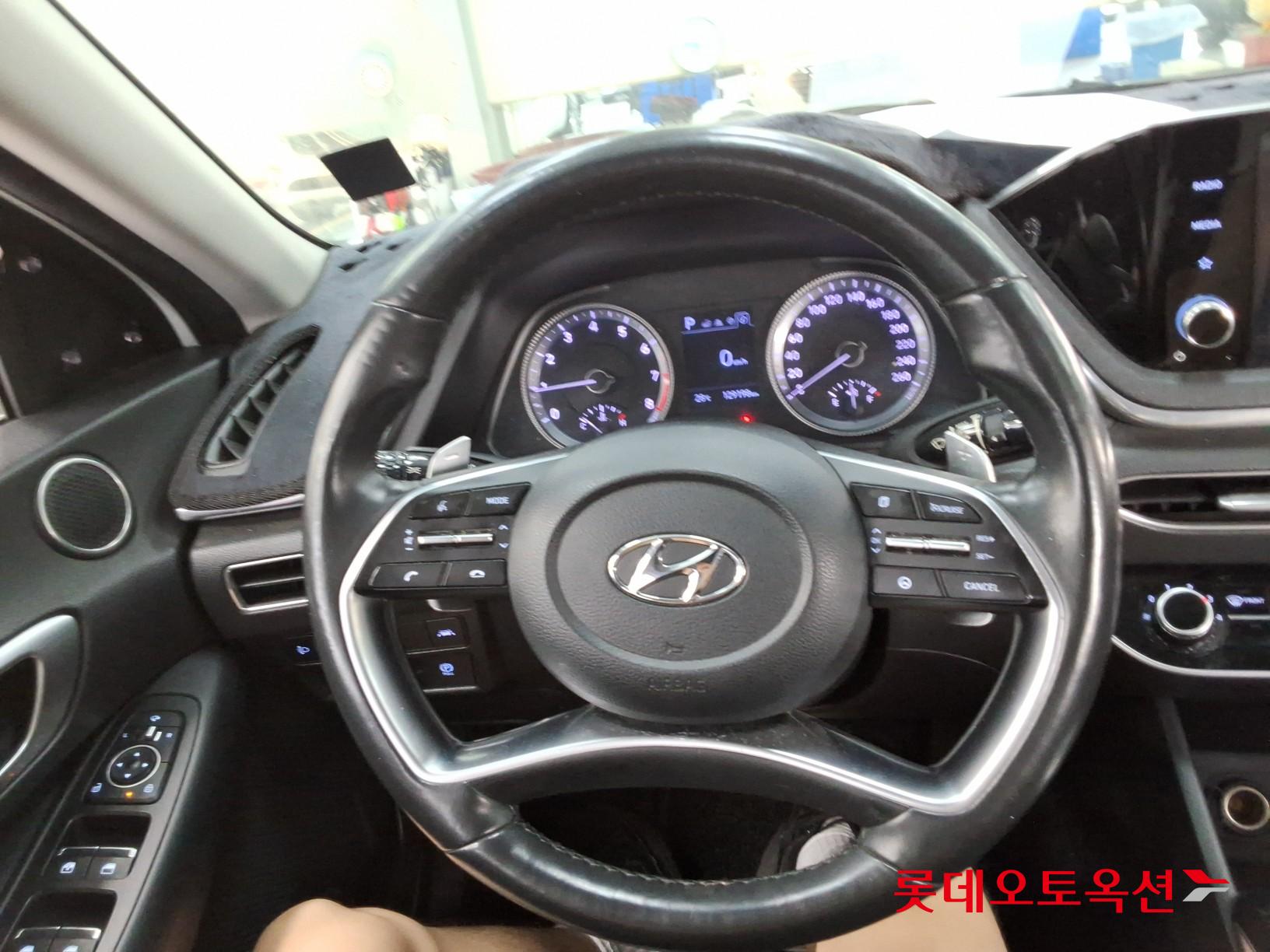 2020 - hyundai sonata