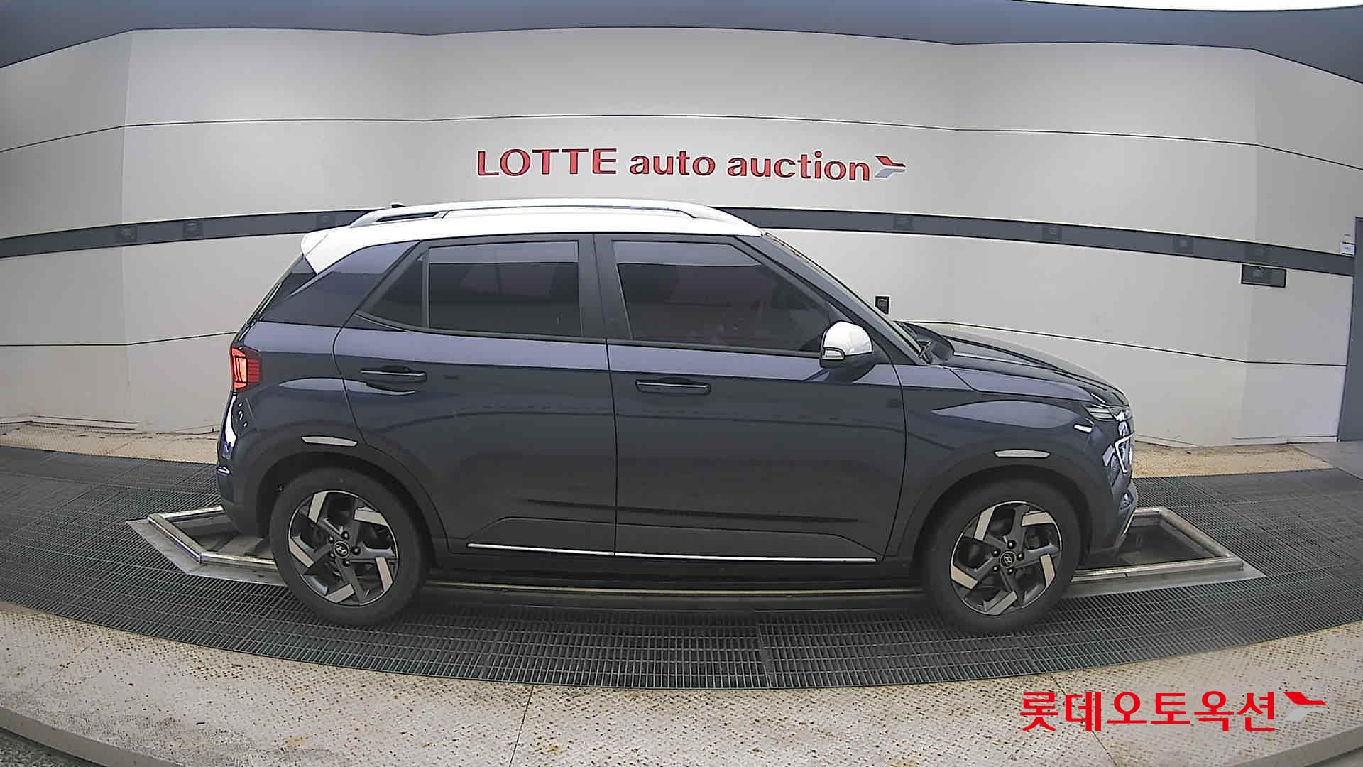 2020 - hyundai venue