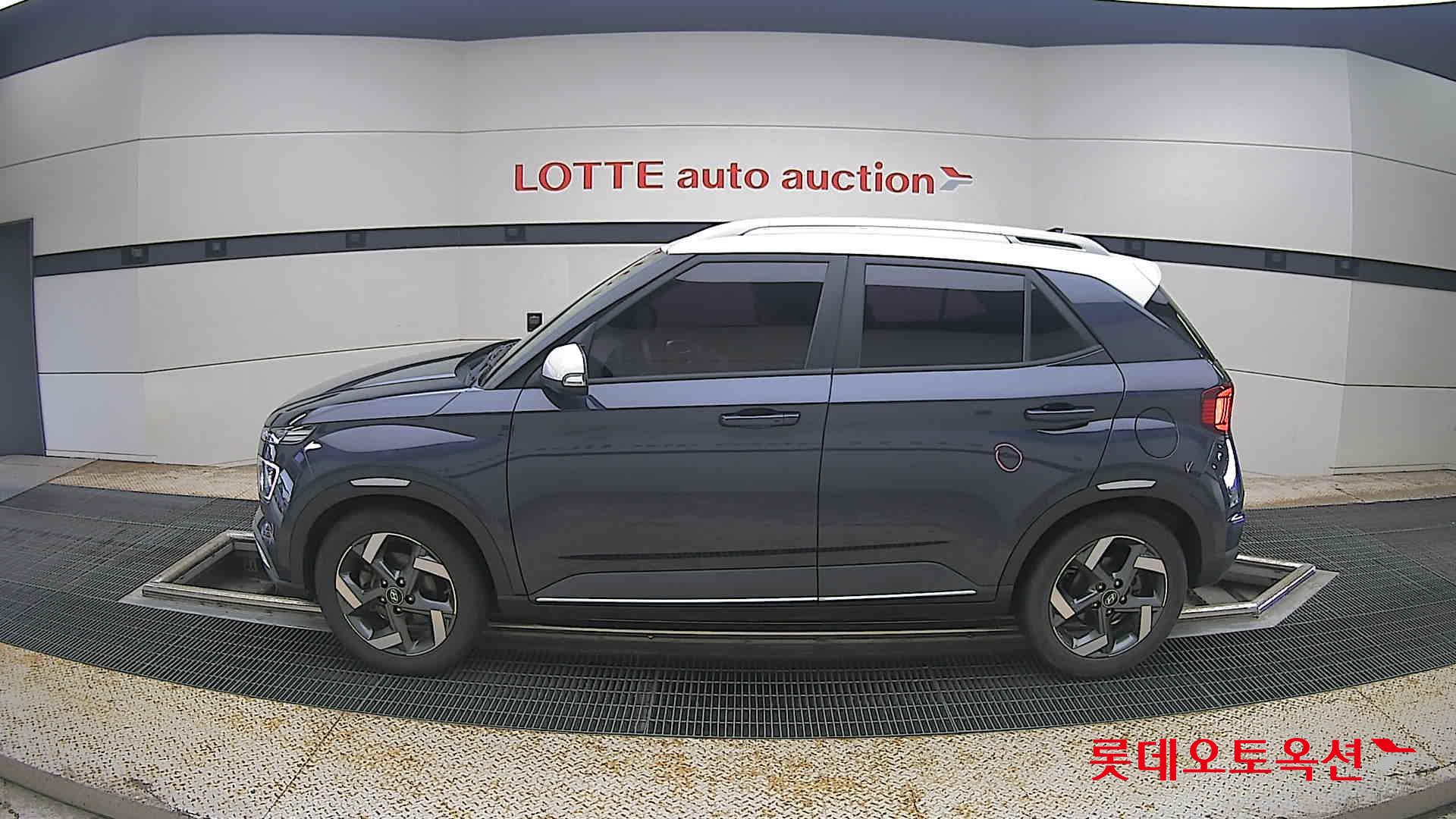 2020 - hyundai venue