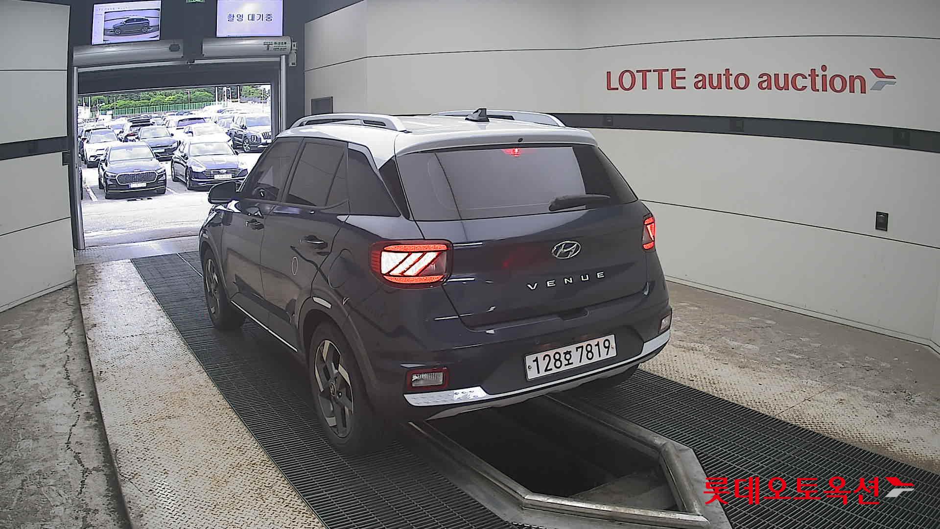 2020 - hyundai venue