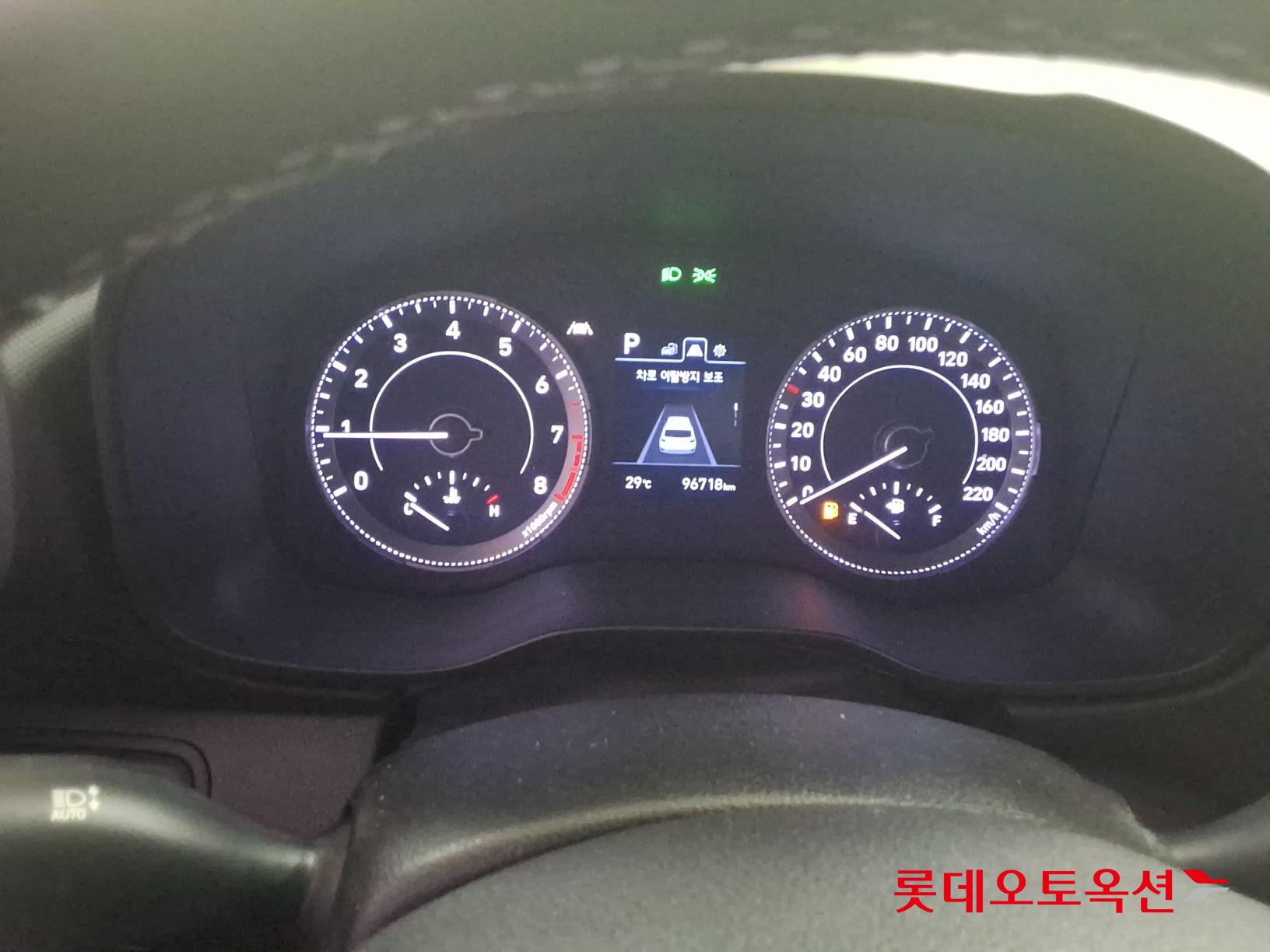 2020 - hyundai venue