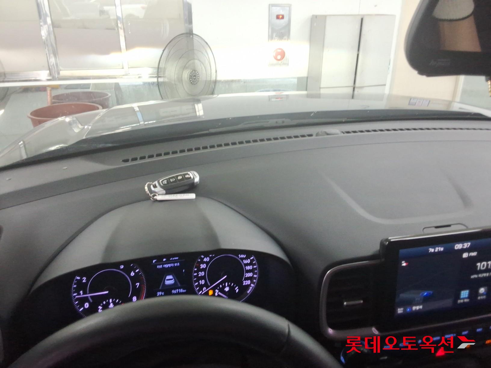 2020 - hyundai venue