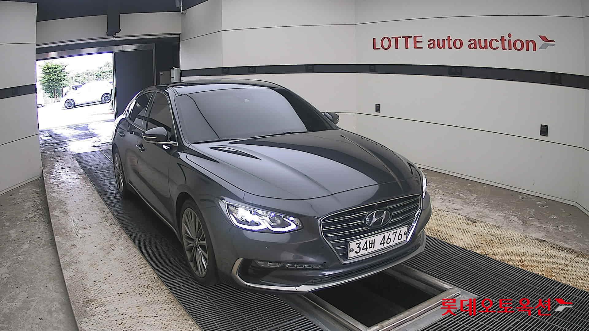 2018 - hyundai grandeur