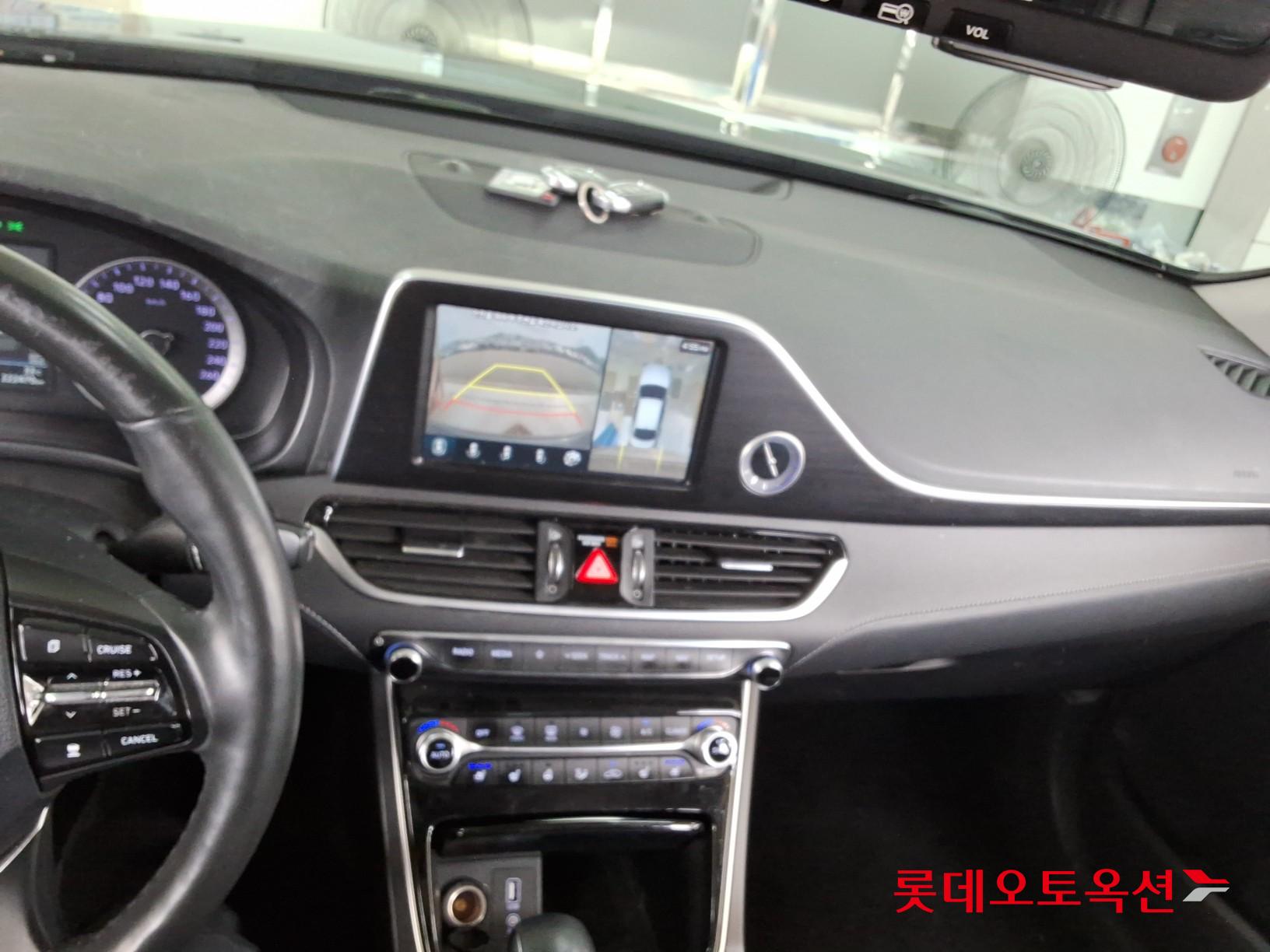 2018 - hyundai grandeur