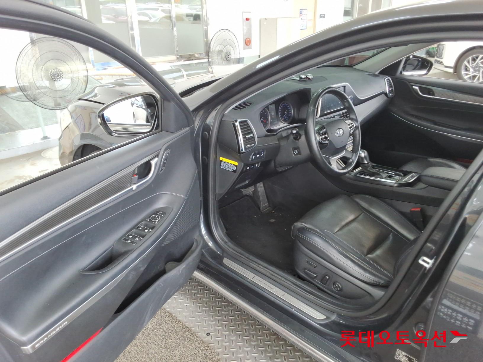 2018 - hyundai grandeur