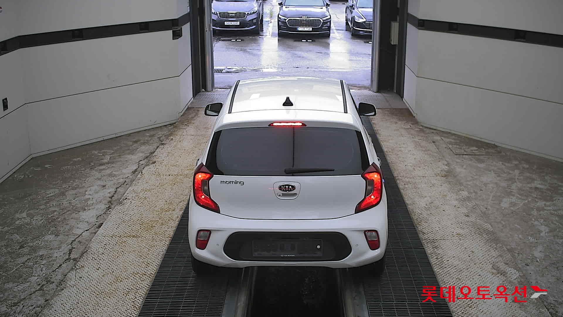 2020 - kia morning