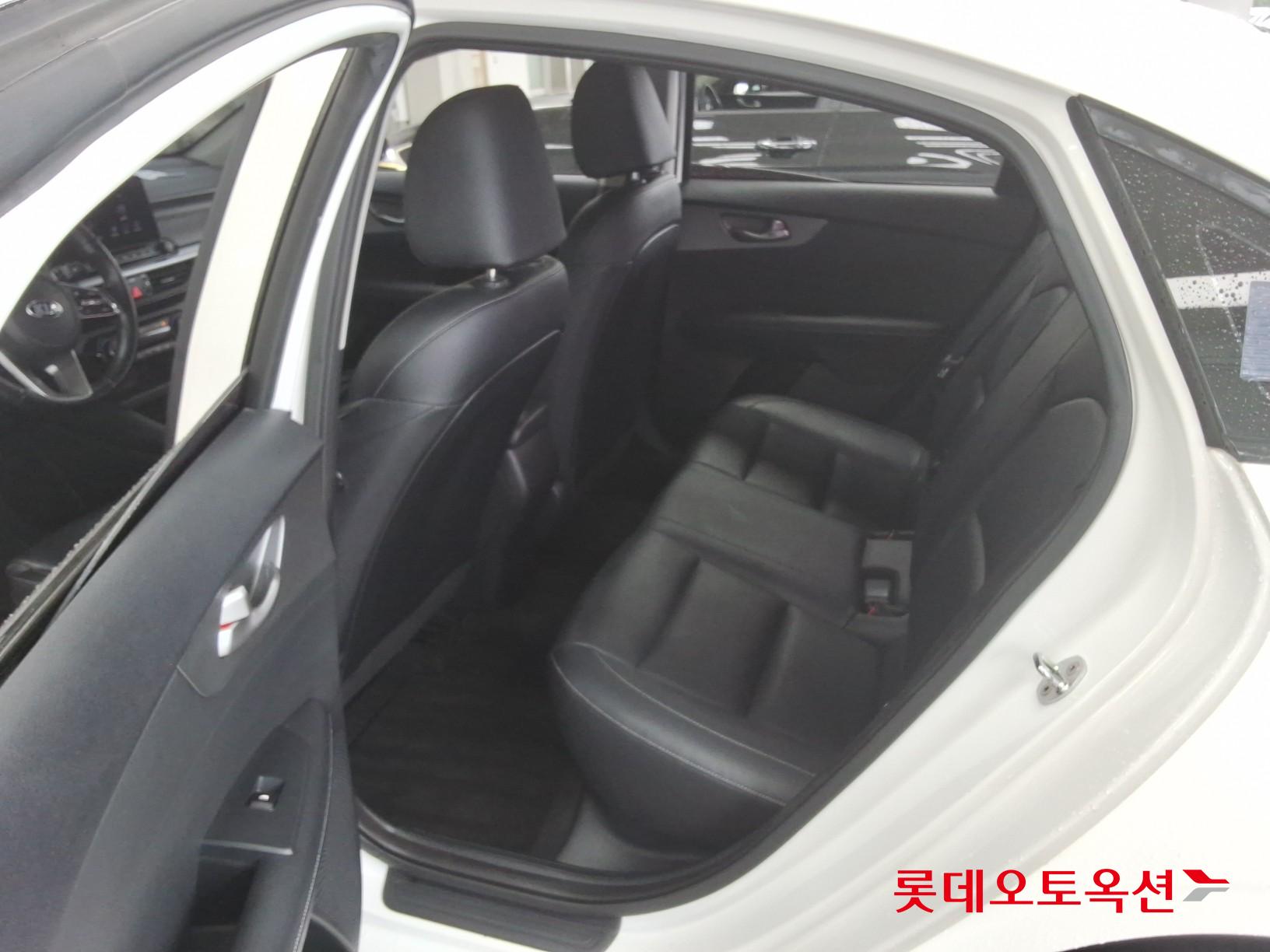 2021 - kia k3