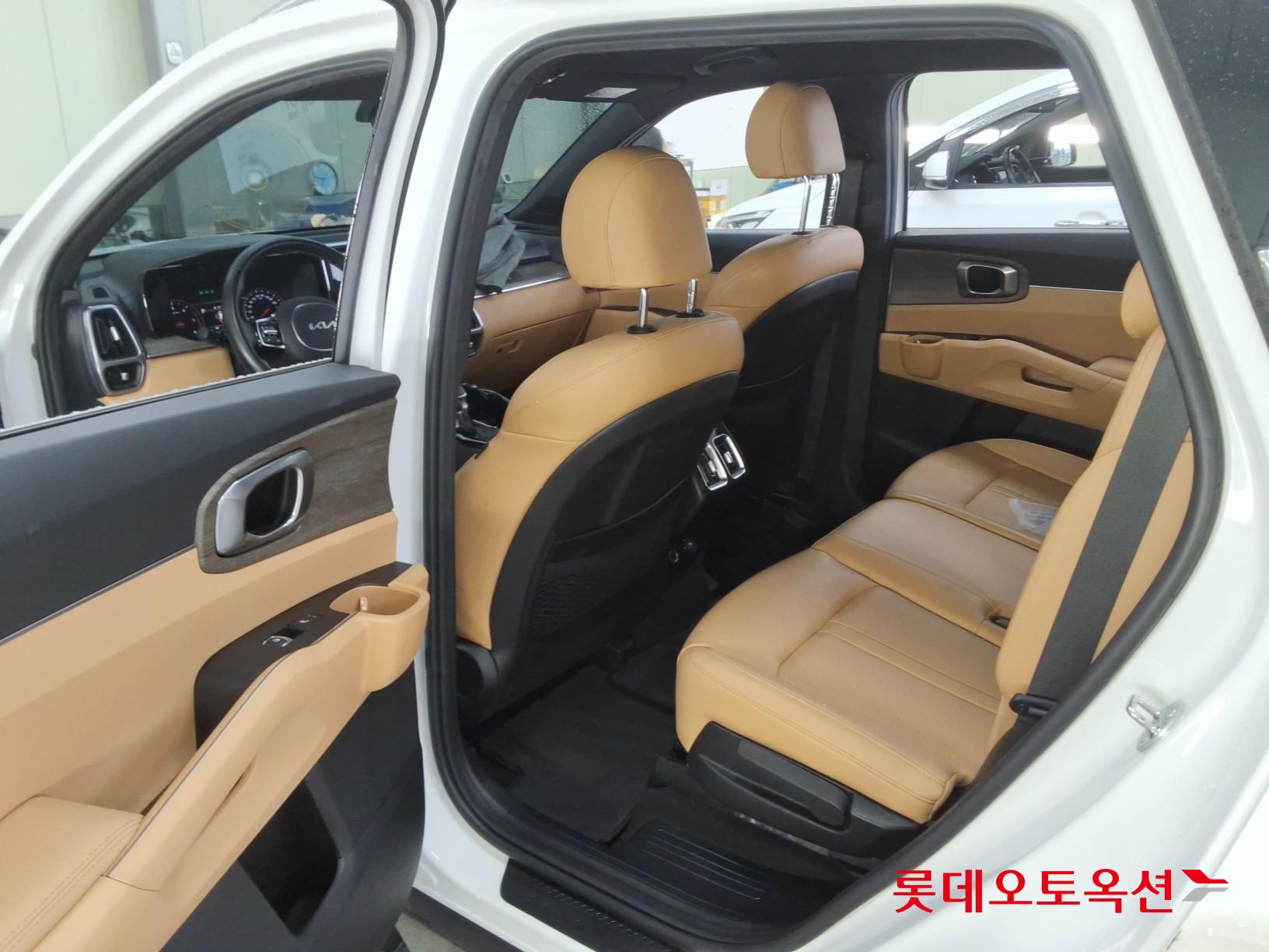 2023 - kia sorento