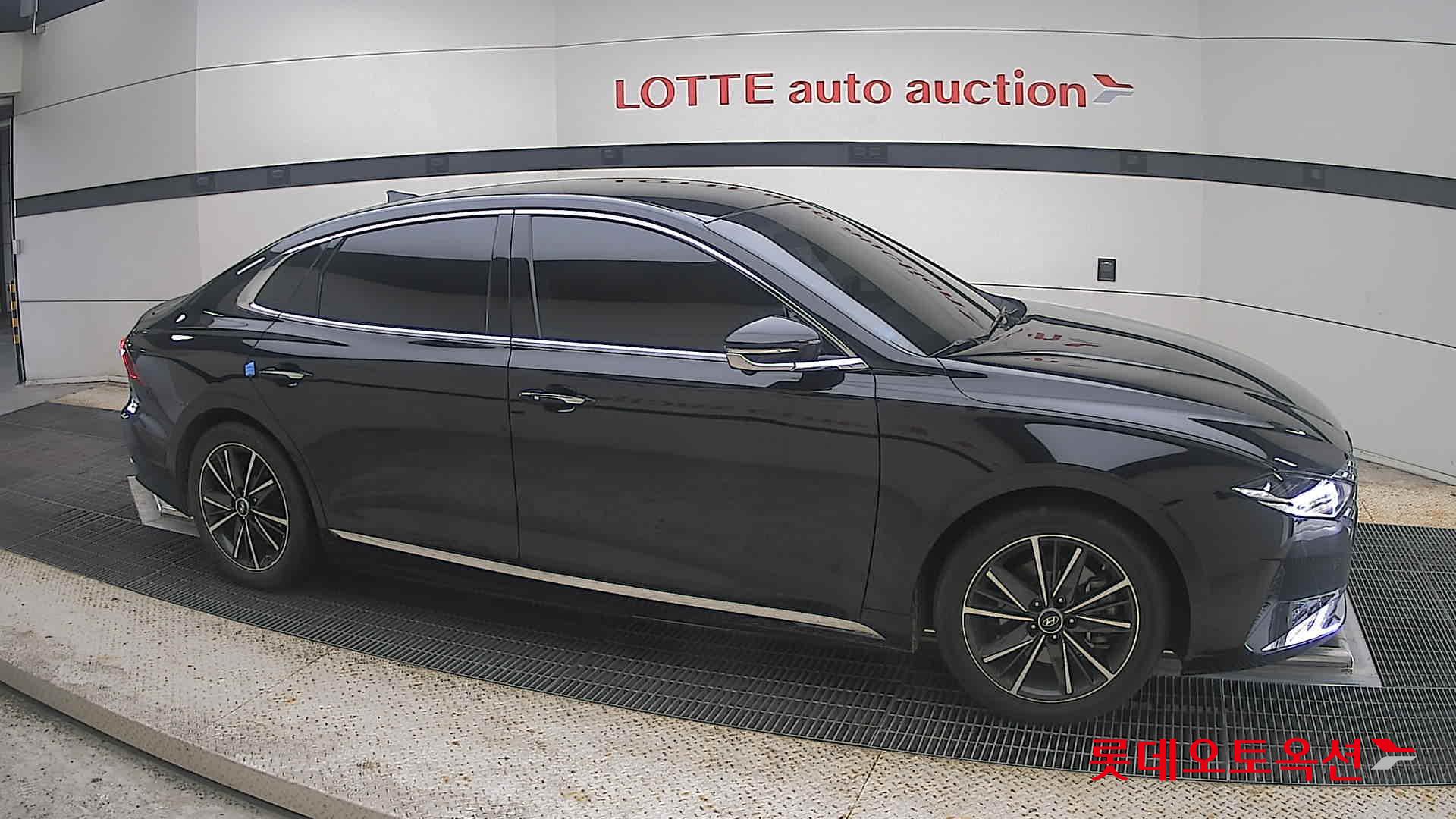 2020 - hyundai grandeur