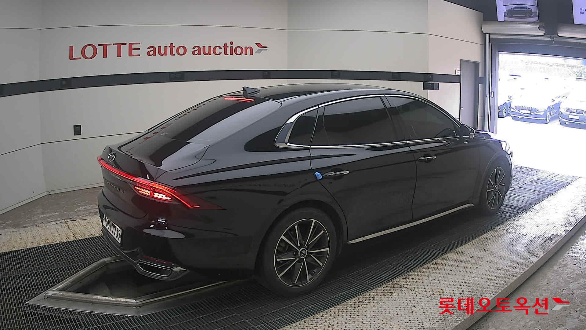 2020 - hyundai grandeur