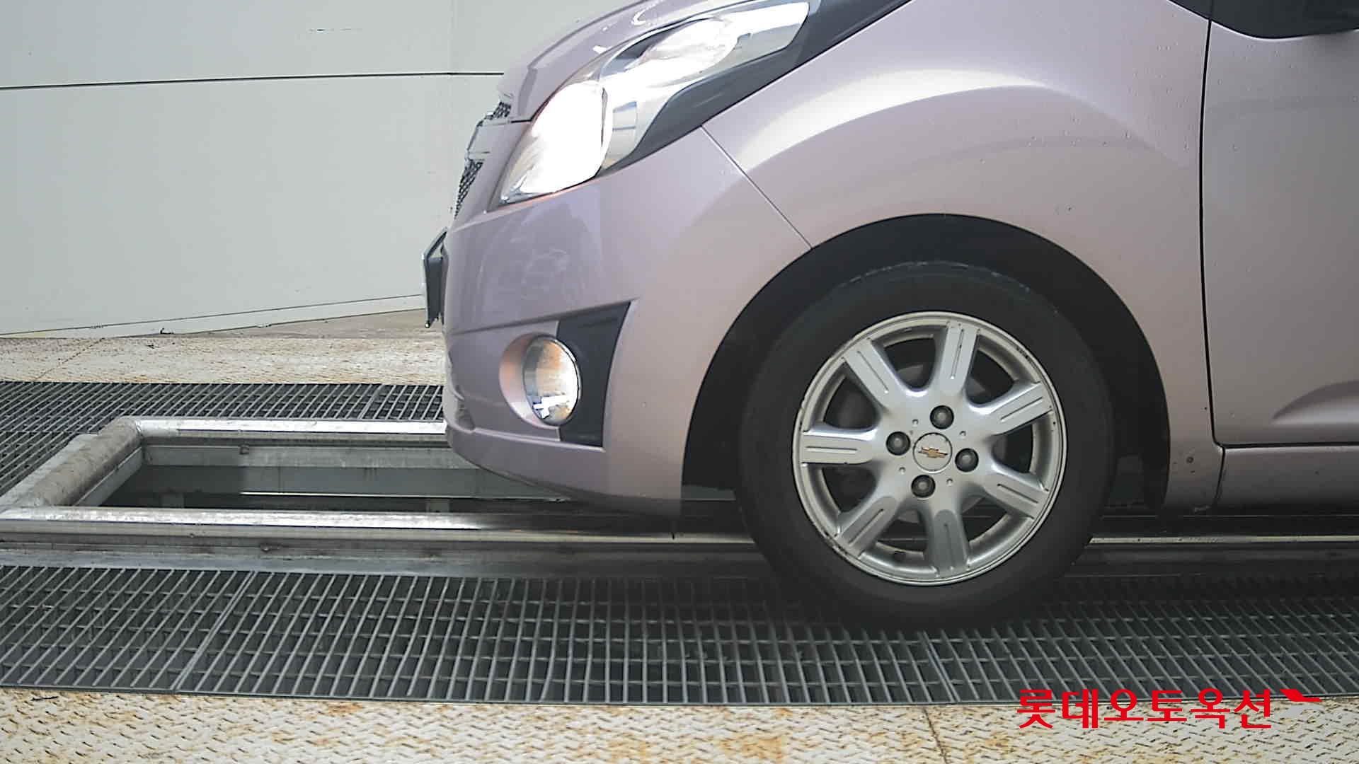 2012 - chevrolet spark