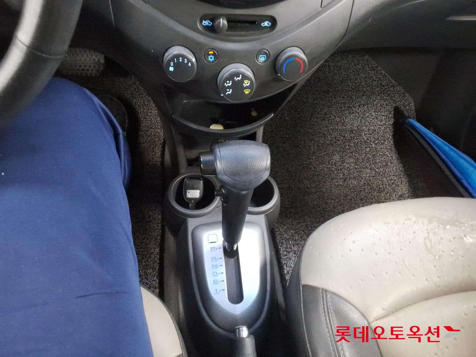 2012 - chevrolet spark