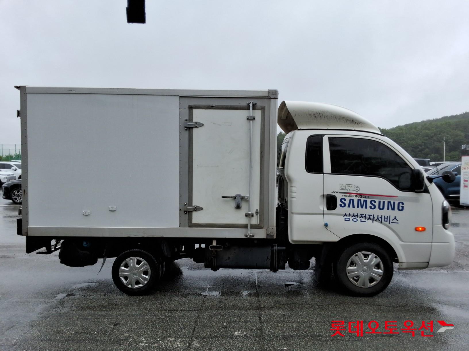 2021 - kia bongo