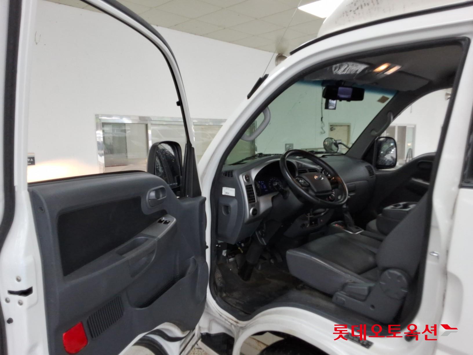 2021 - kia bongo