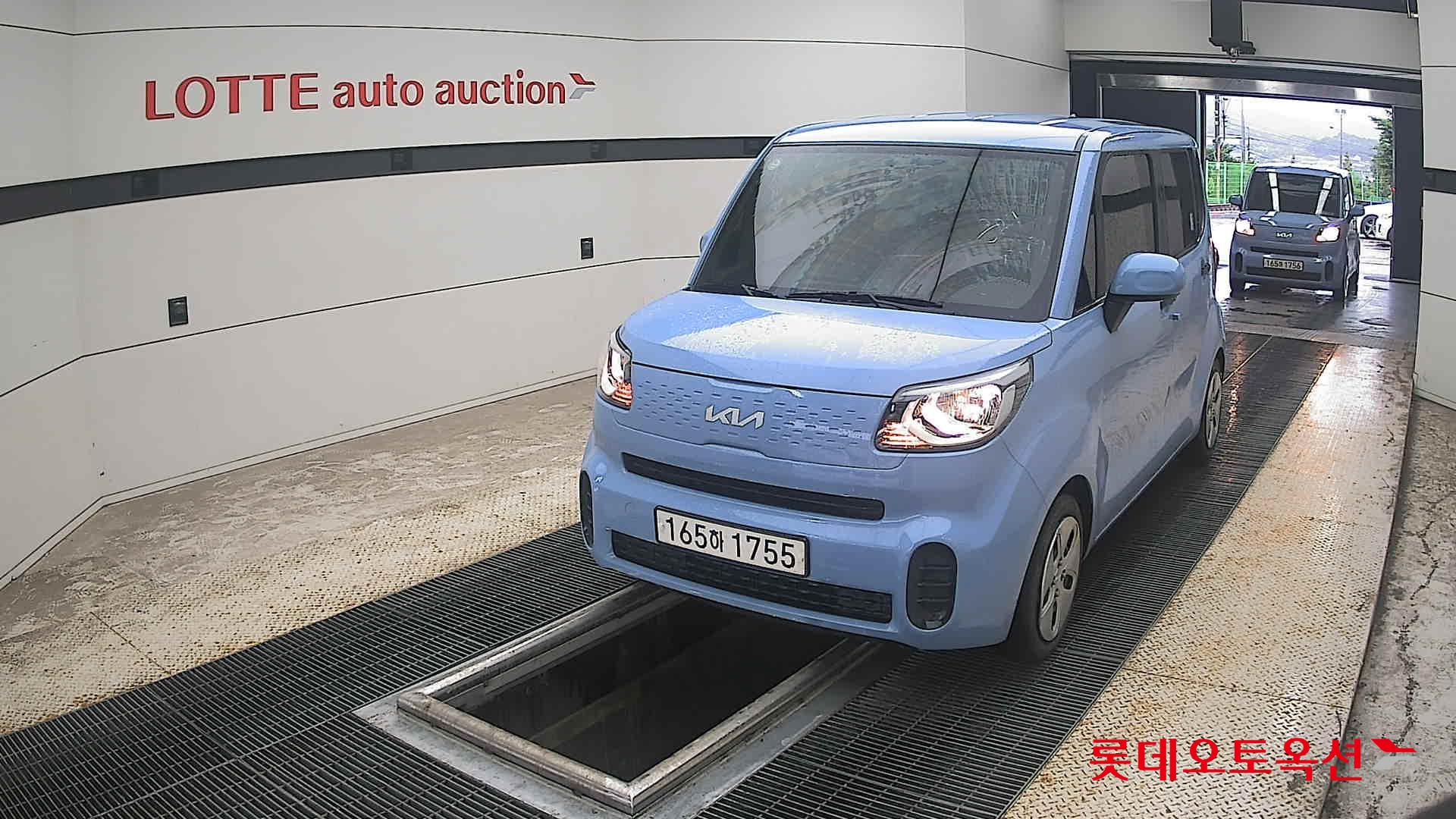 2022 - kia ray