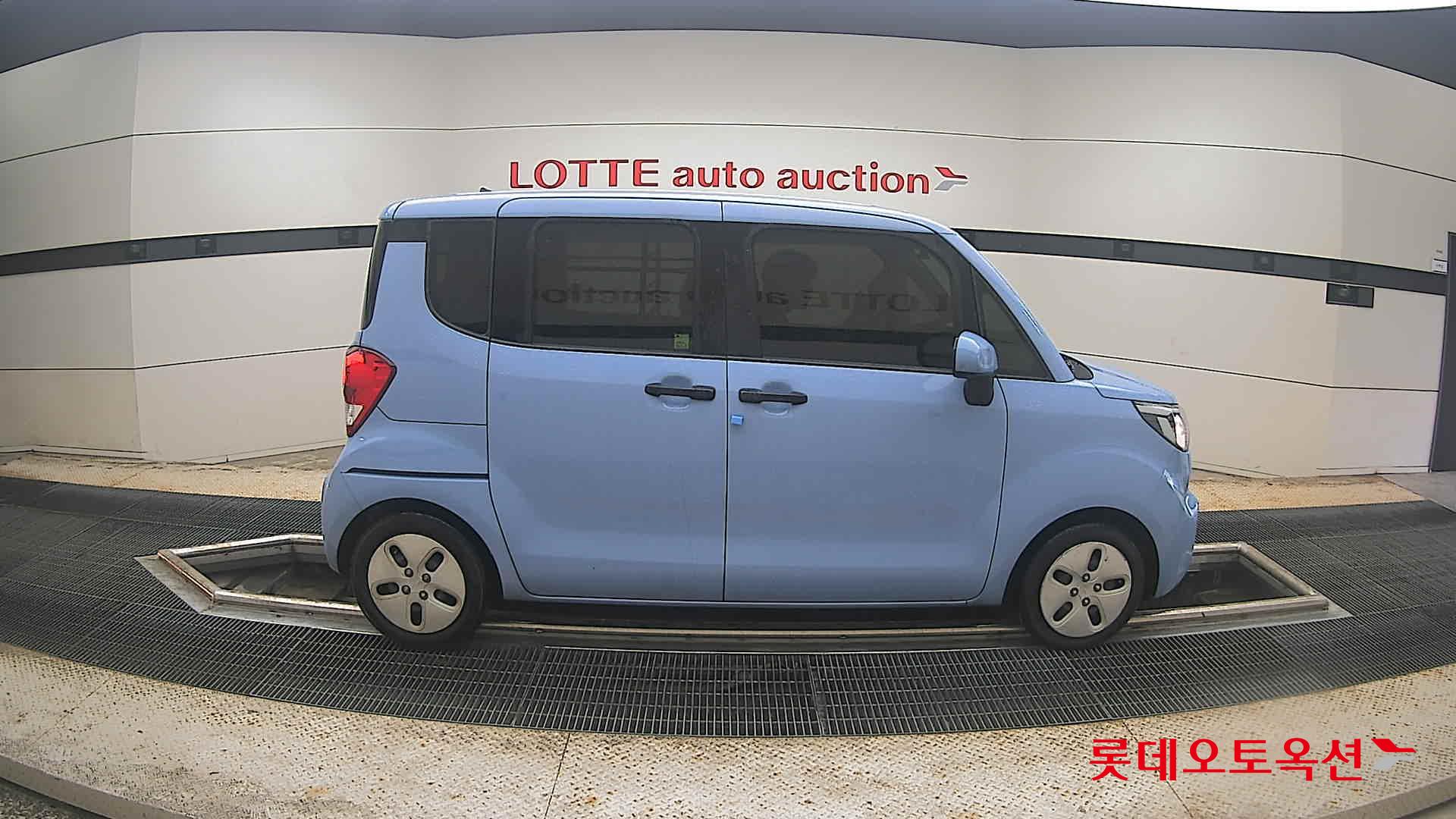 2022 - kia ray