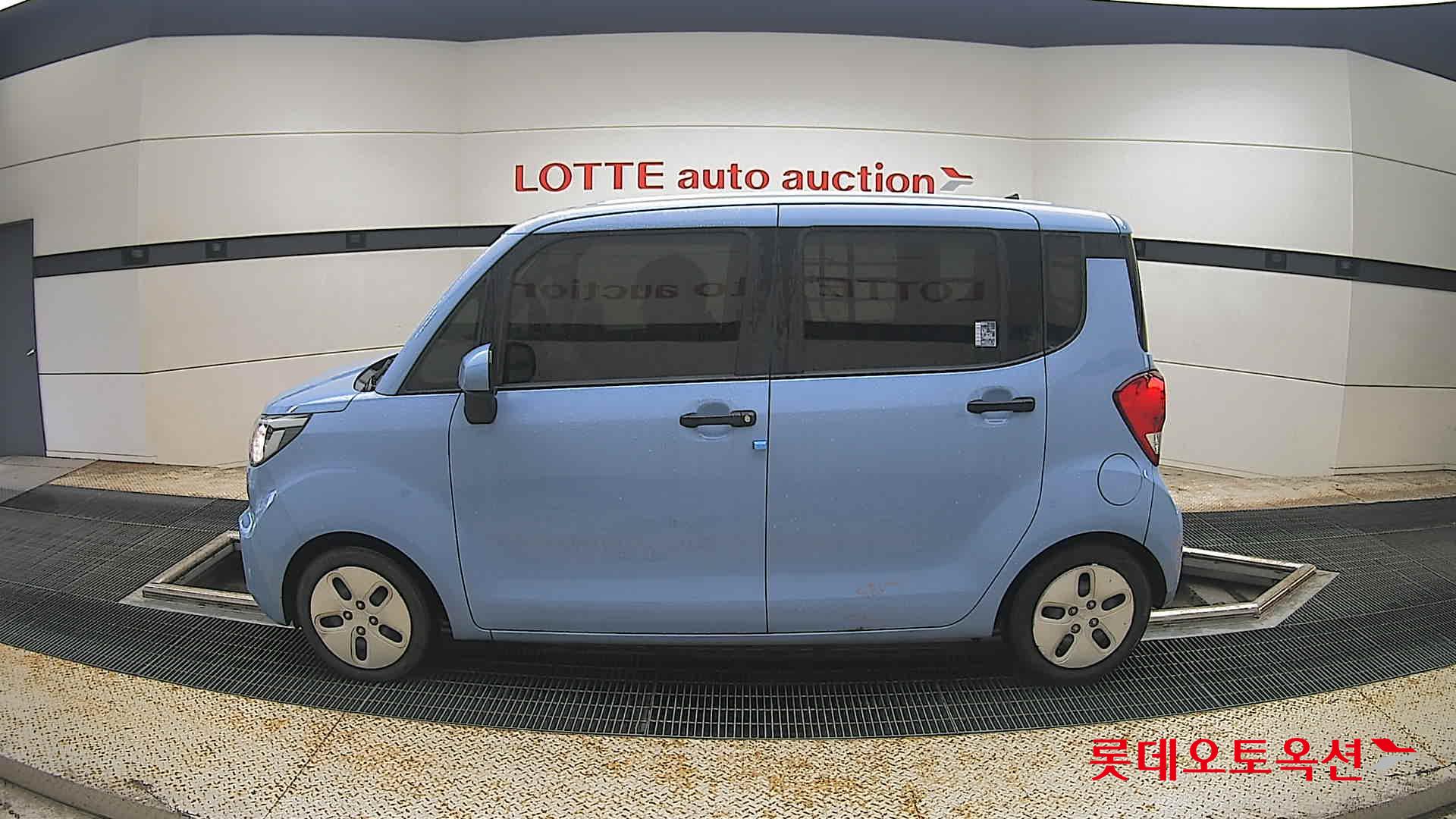 2022 - kia ray