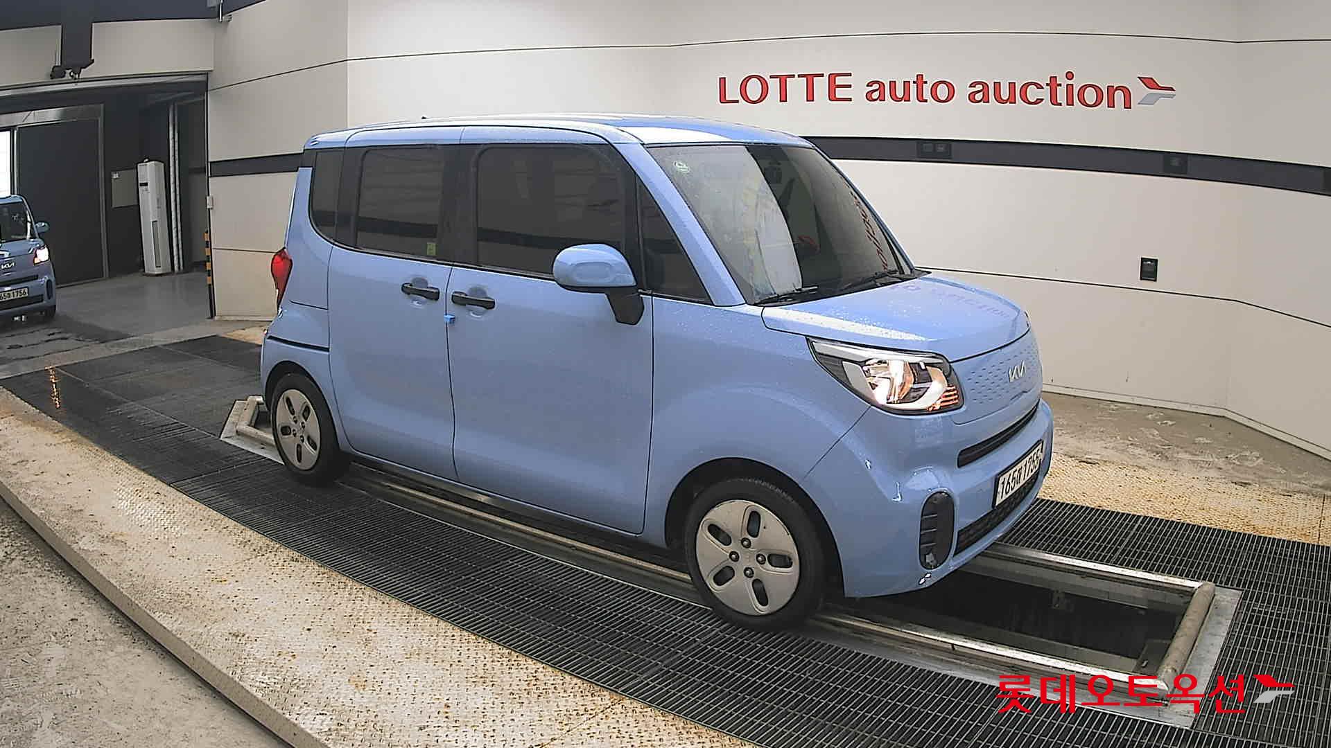 2022 - kia ray