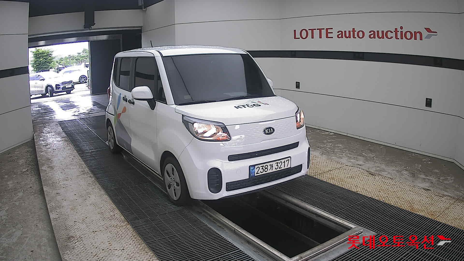 2021 - kia ray